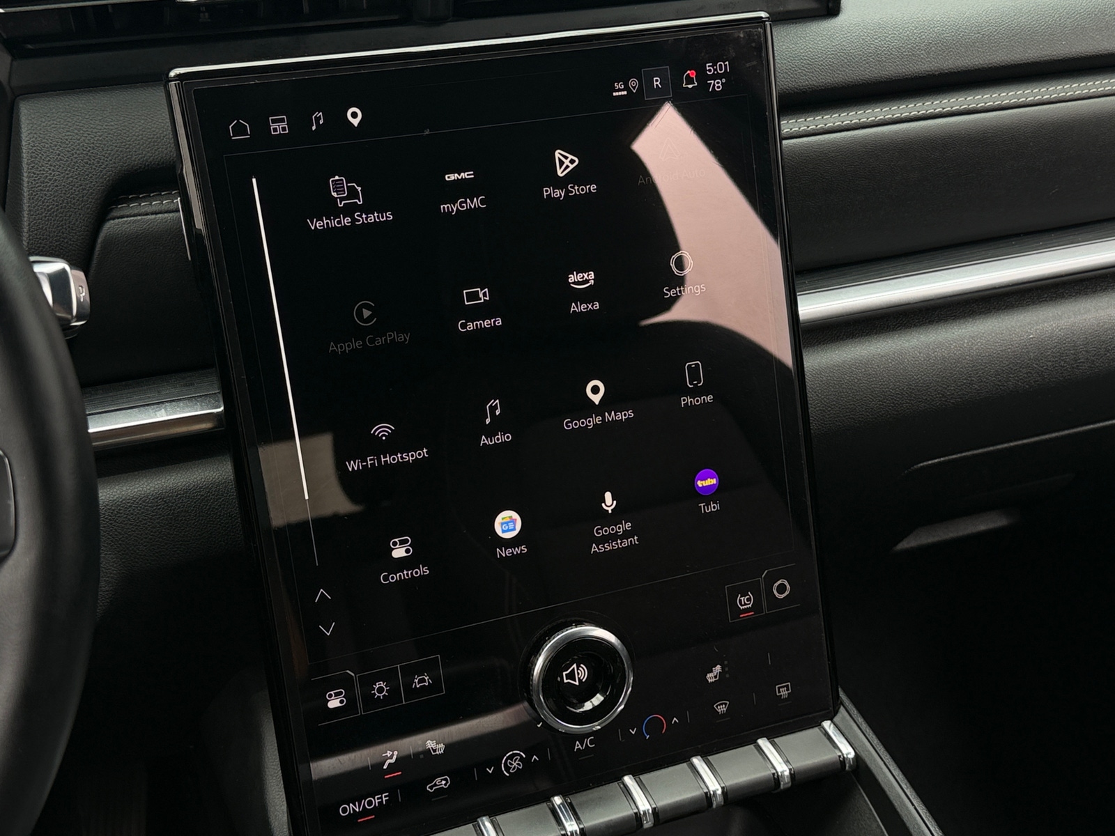 Thumbnail: 2025 GMC Terrain - 4