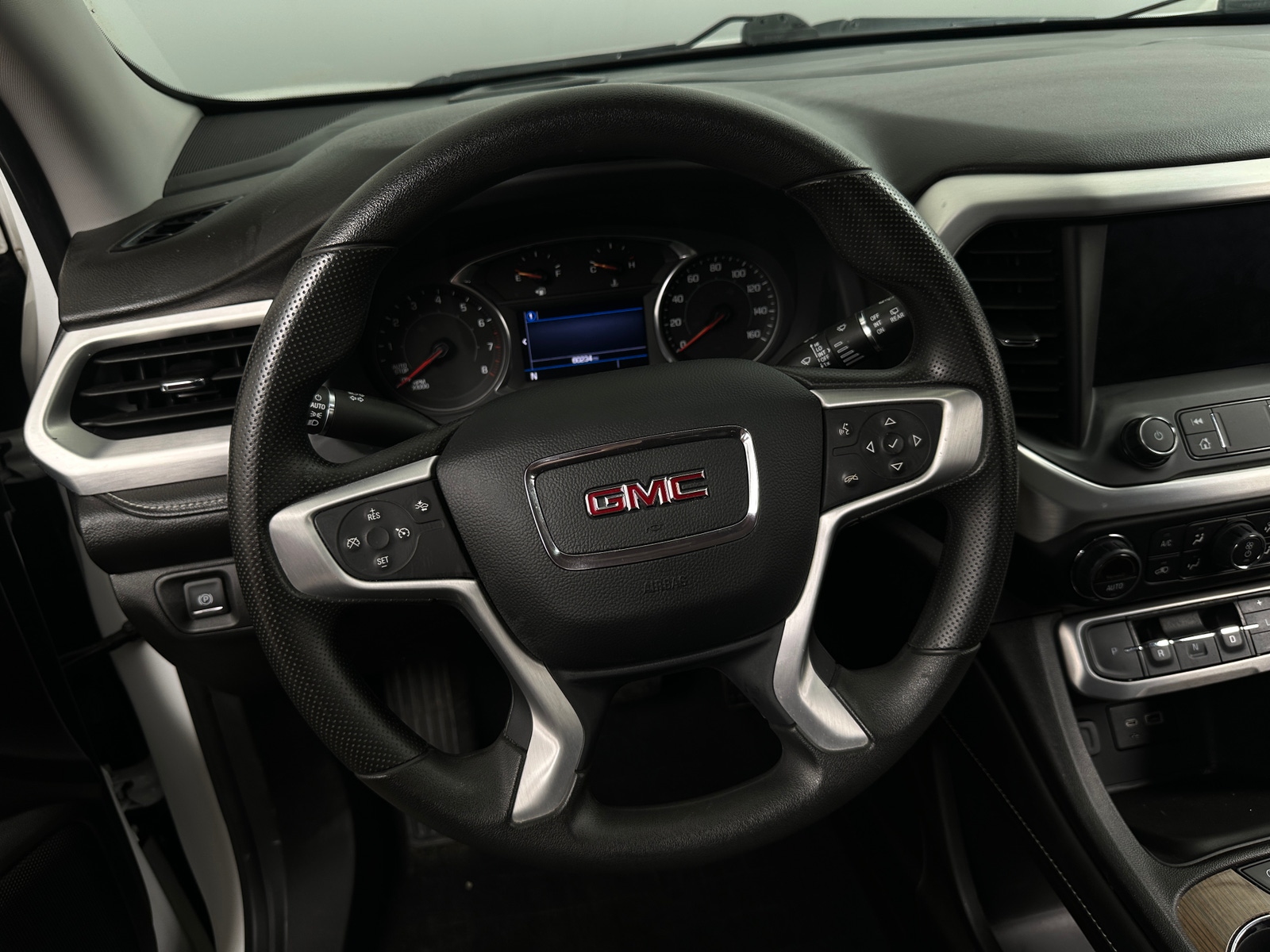 Thumbnail: 2022 GMC Acadia - 5
