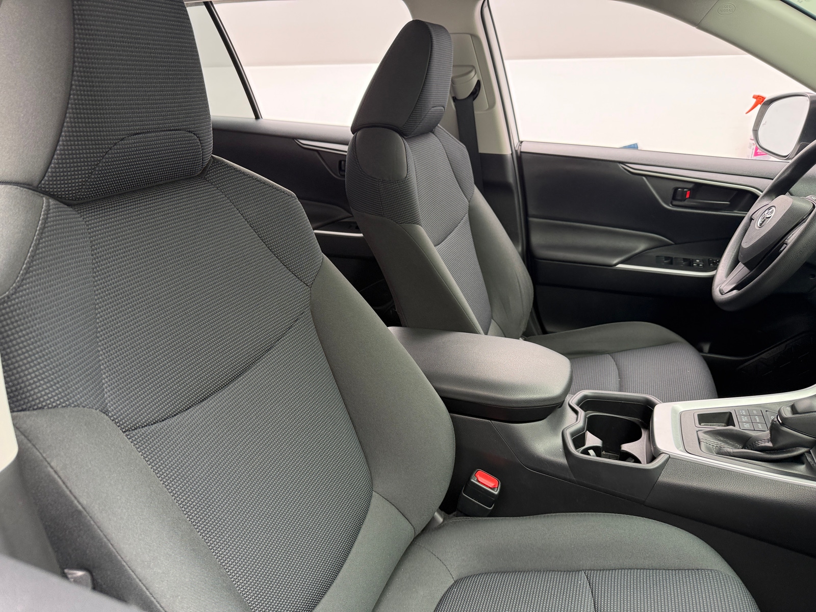 Thumbnail: 2019 Toyota RAV4 - 2