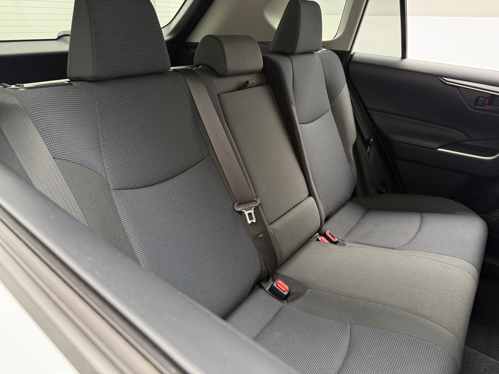 Thumbnail: 2019 Toyota RAV4 - 6