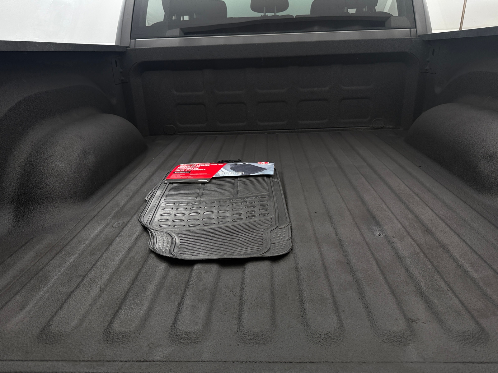 Thumbnail: 2023 RAM 1500 Classic - 7