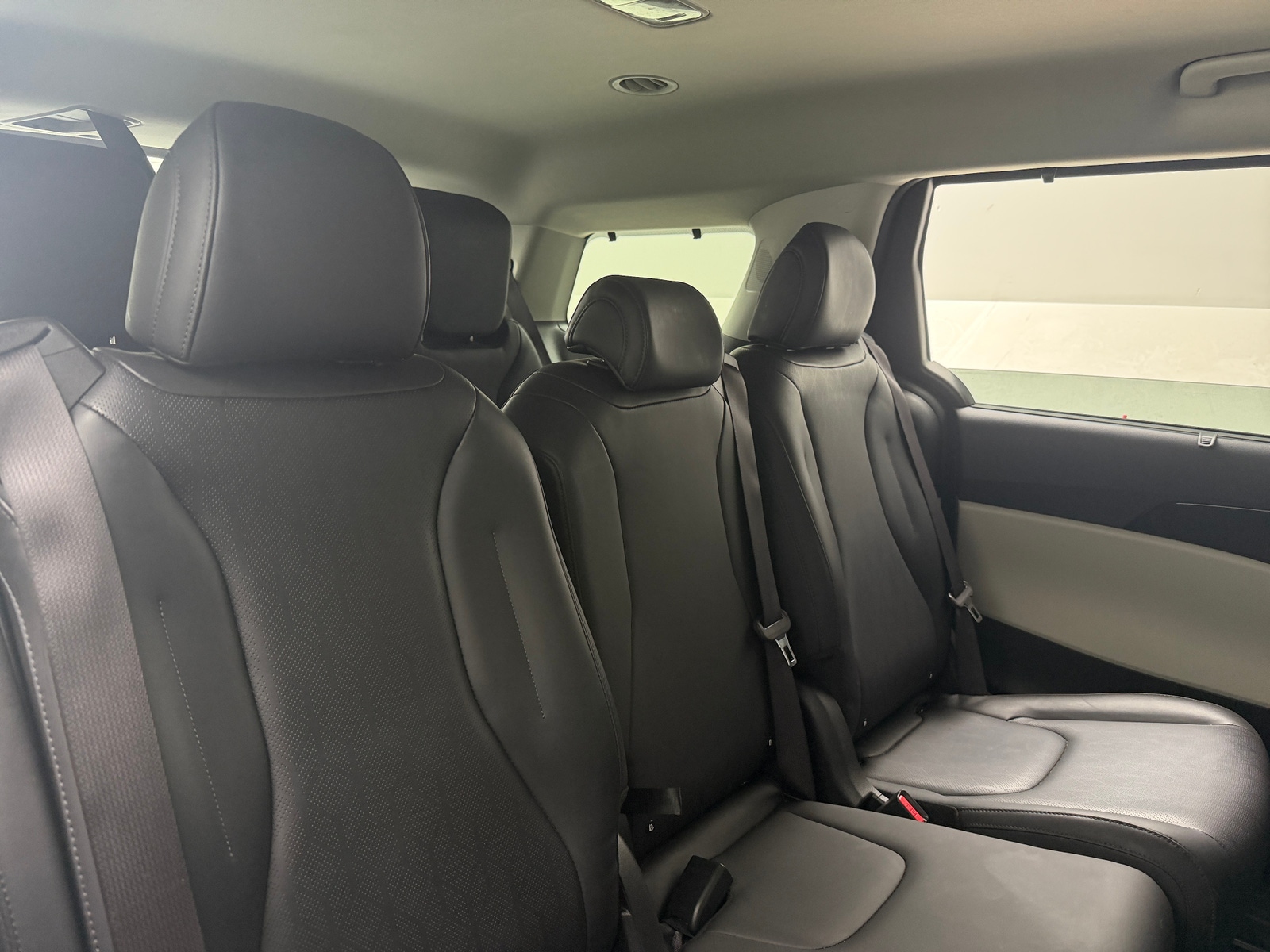 Thumbnail: 2024 Kia Carnival - 5