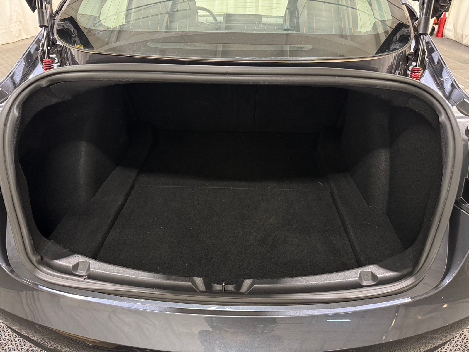 Thumbnail: 2018 Tesla Model 3 - 6