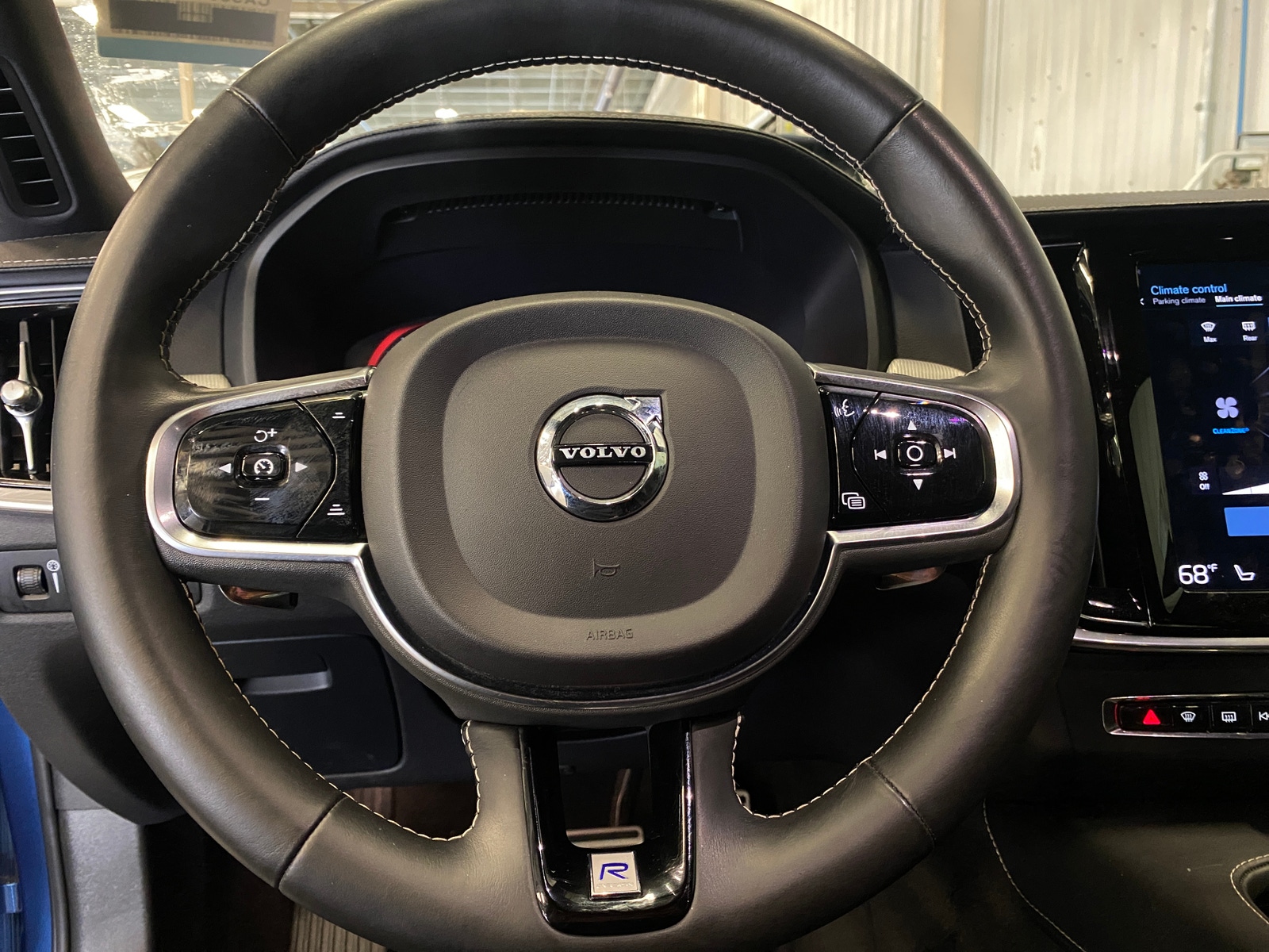 Thumbnail: 2020 Volvo S90 - 4