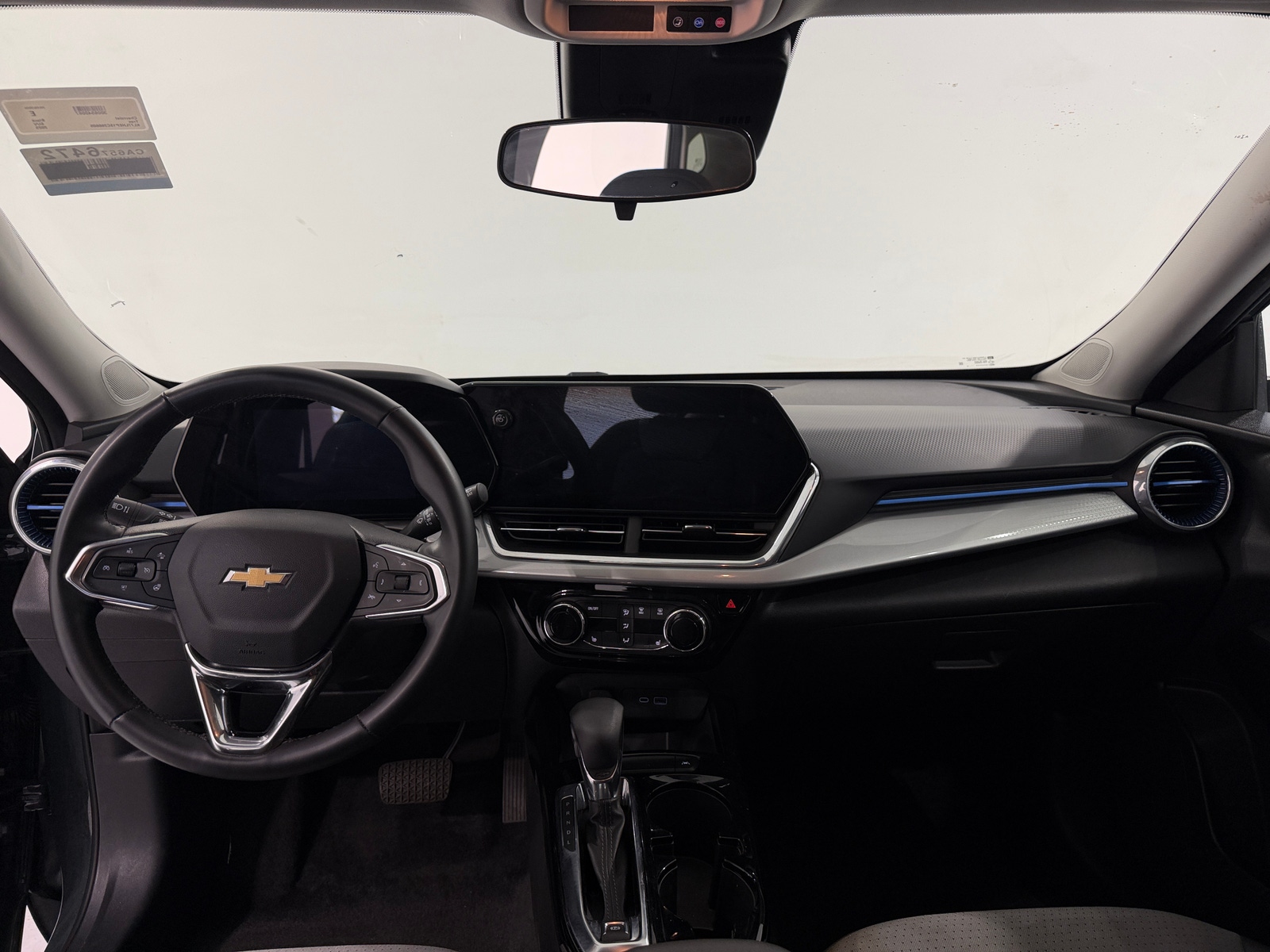 Thumbnail: 2025 Chevrolet Trax - 2
