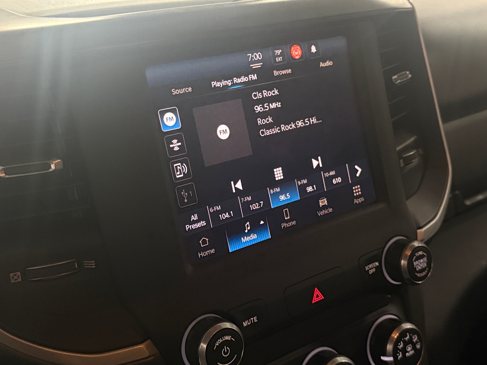 Thumbnail: 2022 RAM 1500 - 4