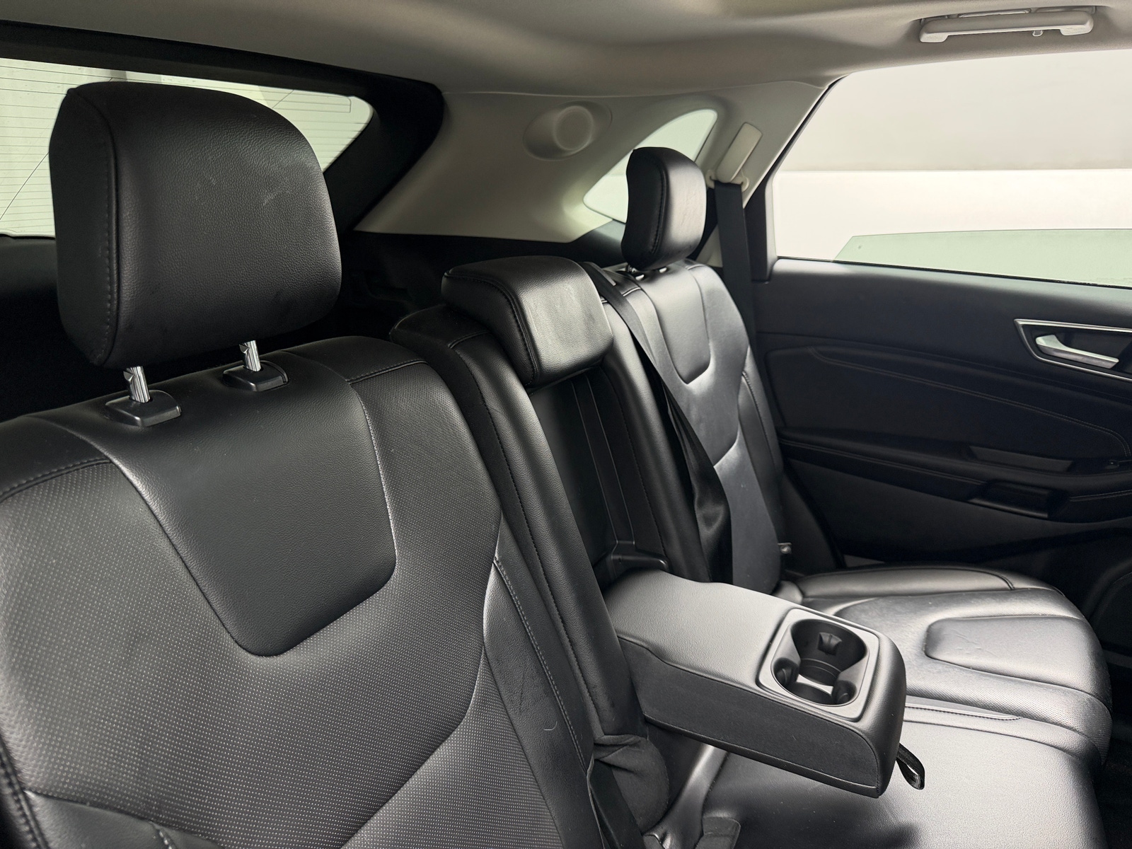 Thumbnail: 2022 Ford Edge - 5