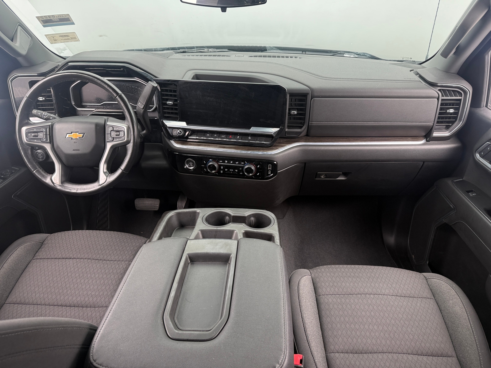 Thumbnail: 2022 Chevrolet Silverado 1500 - 3