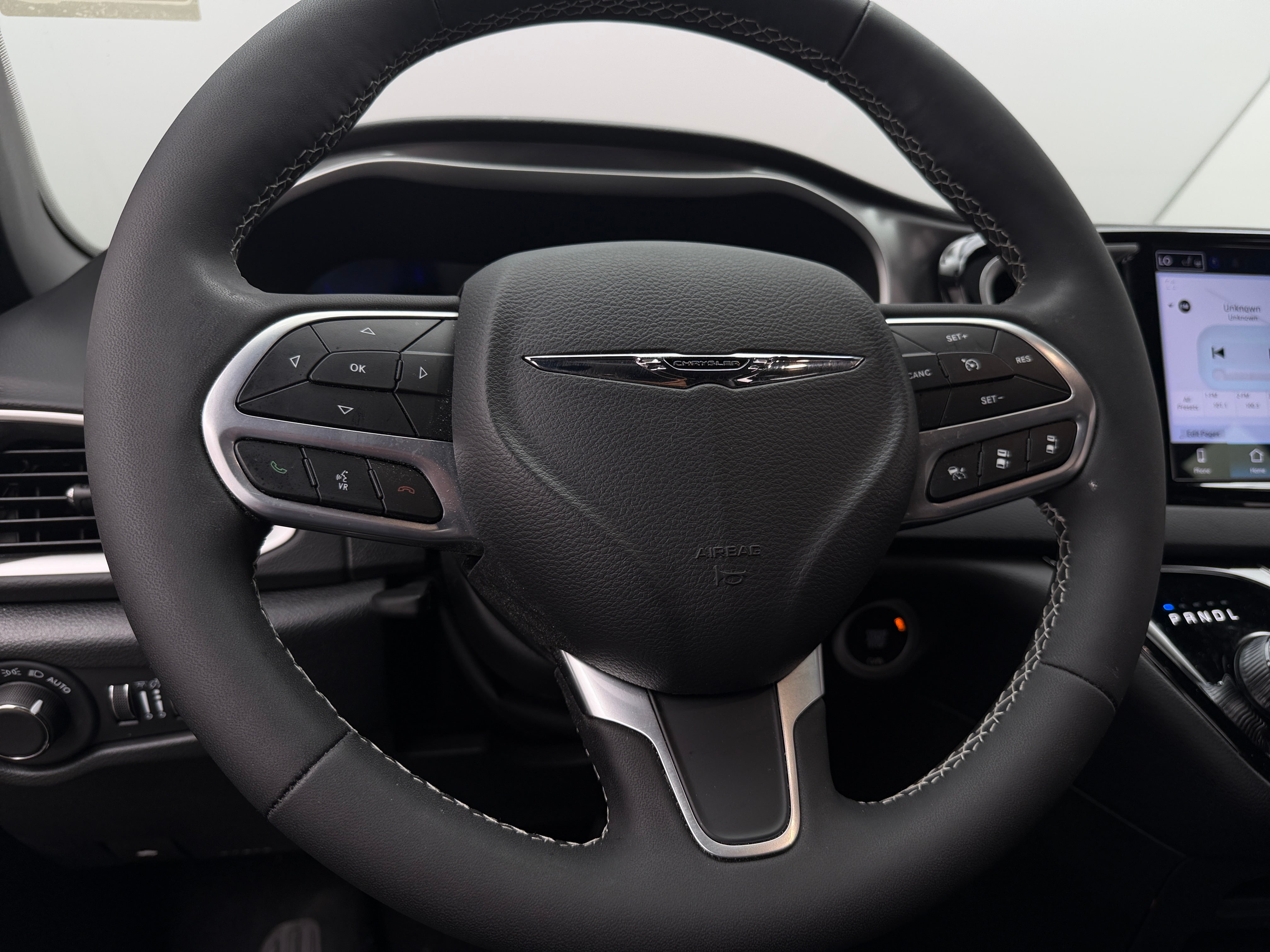 2026 Chrysler Voyager LX