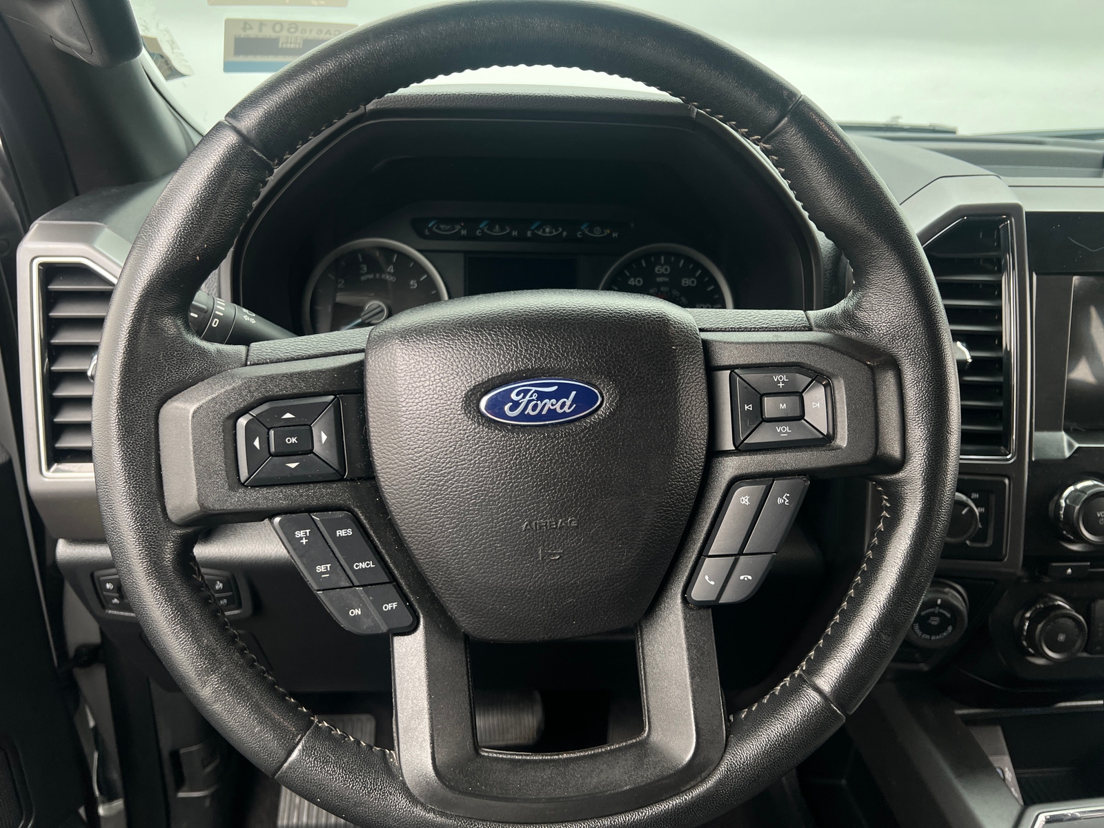 Thumbnail: 2017 Ford Econoline - 5
