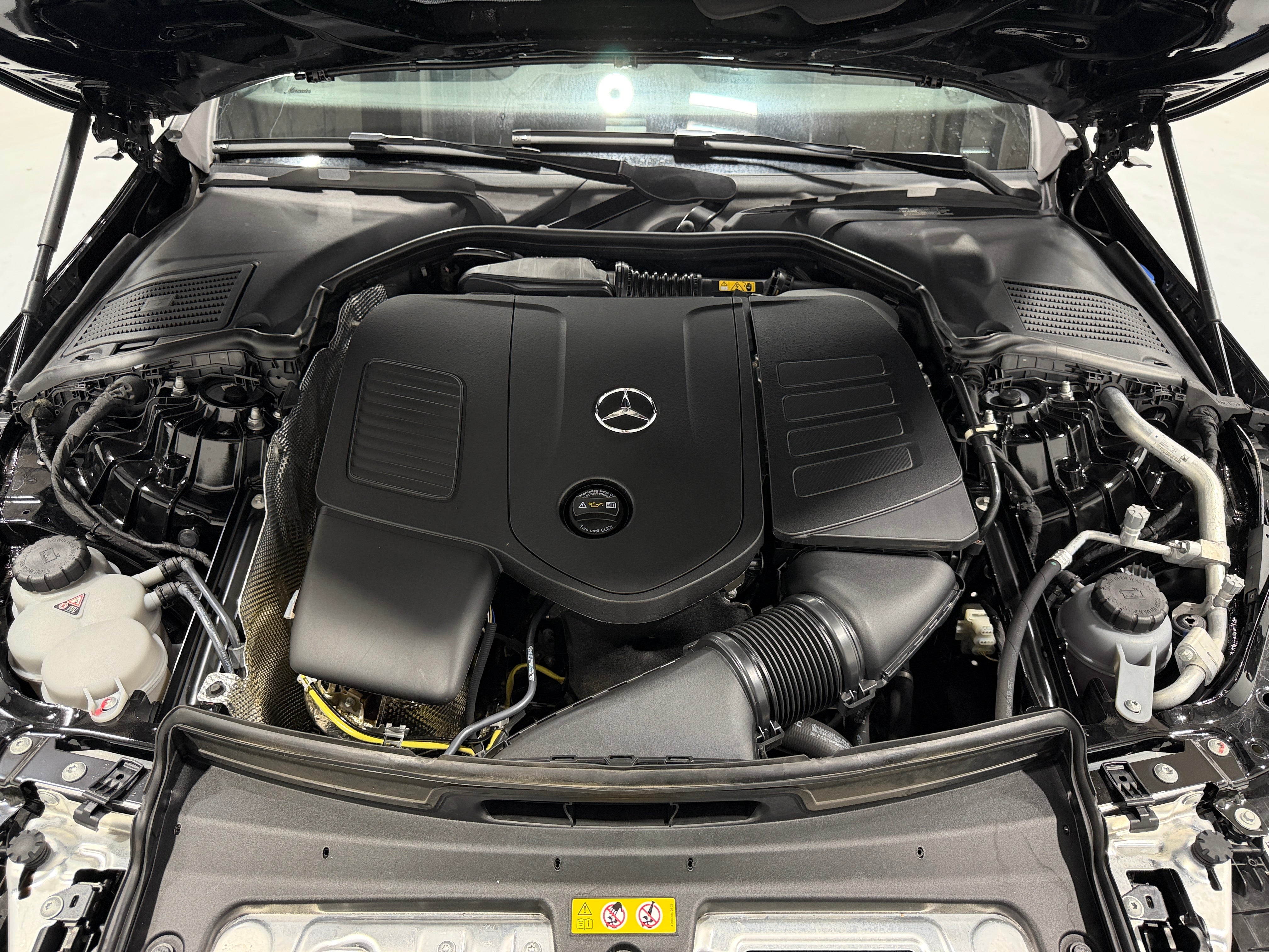 2025 Mercedes-Benz C-Class Sedan C 300