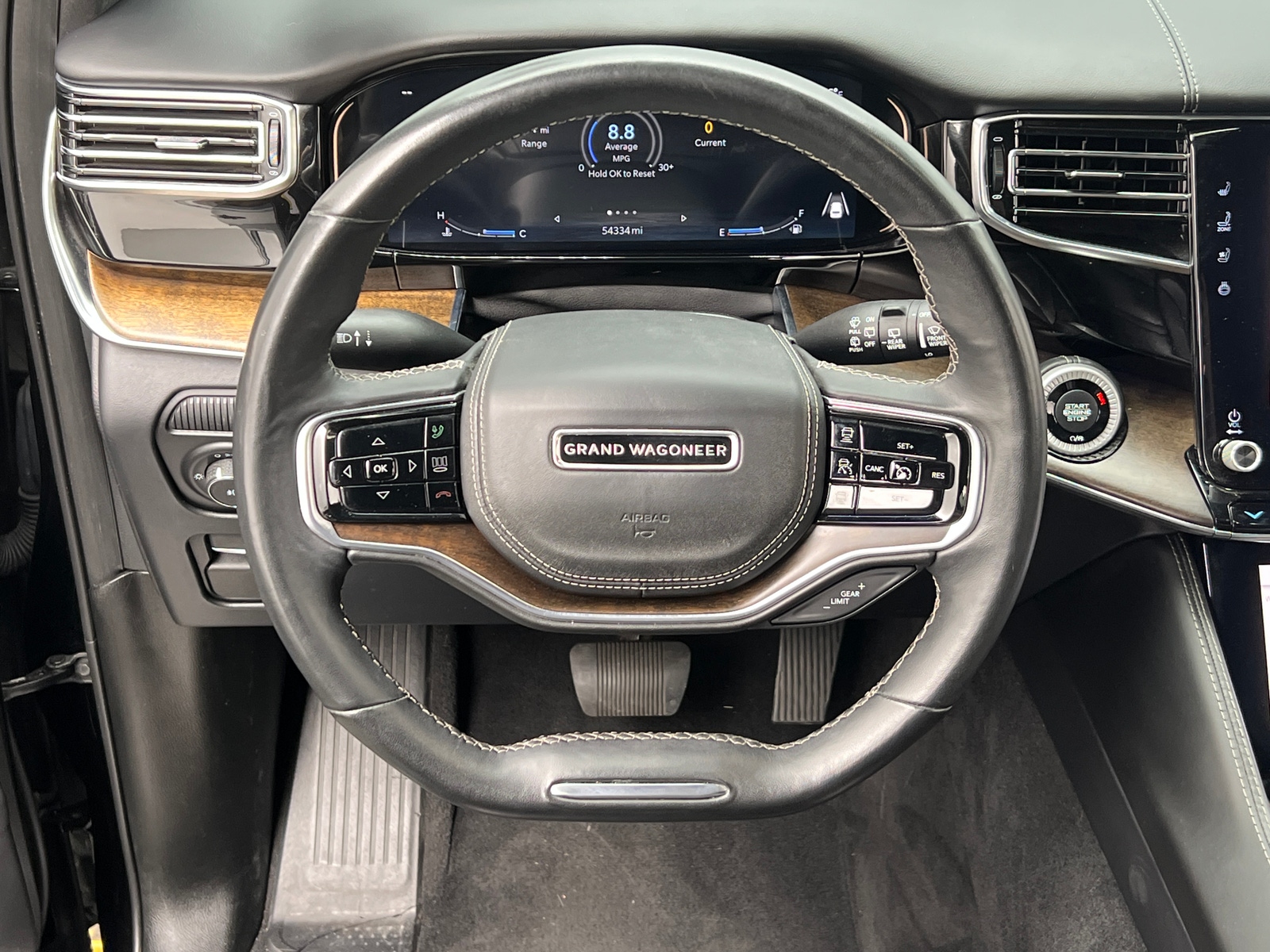Thumbnail: 2022 Jeep Grand Wagoneer - 4