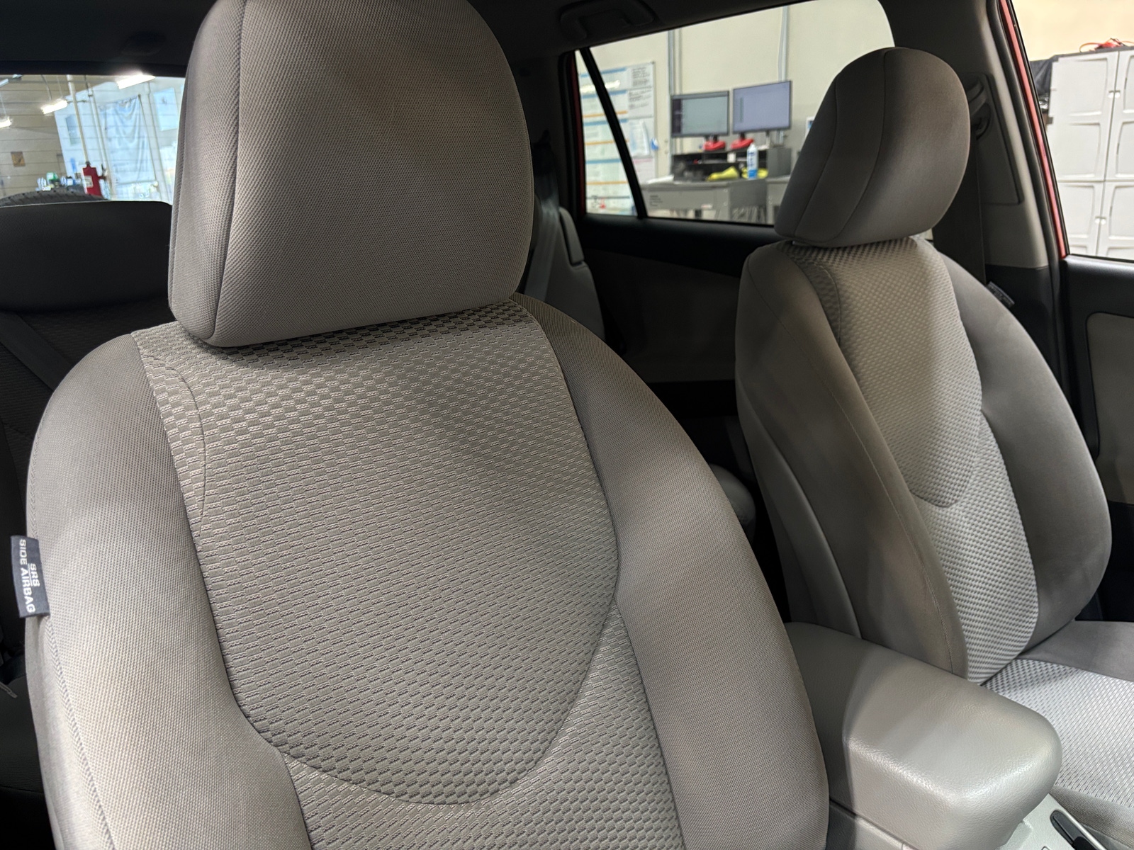 Thumbnail: 2011 Toyota RAV4 - 2