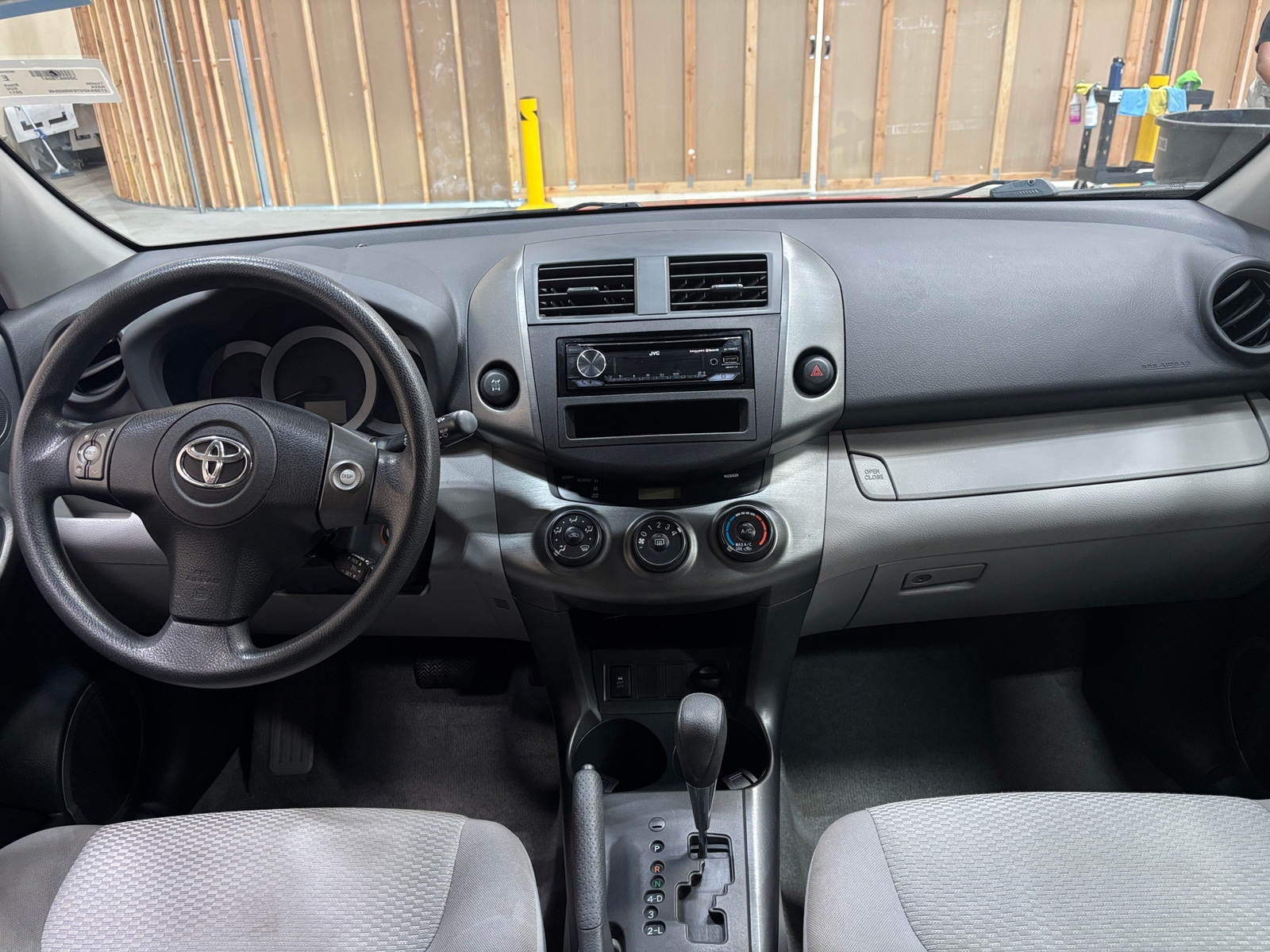 Thumbnail: 2011 Toyota RAV4 - 3