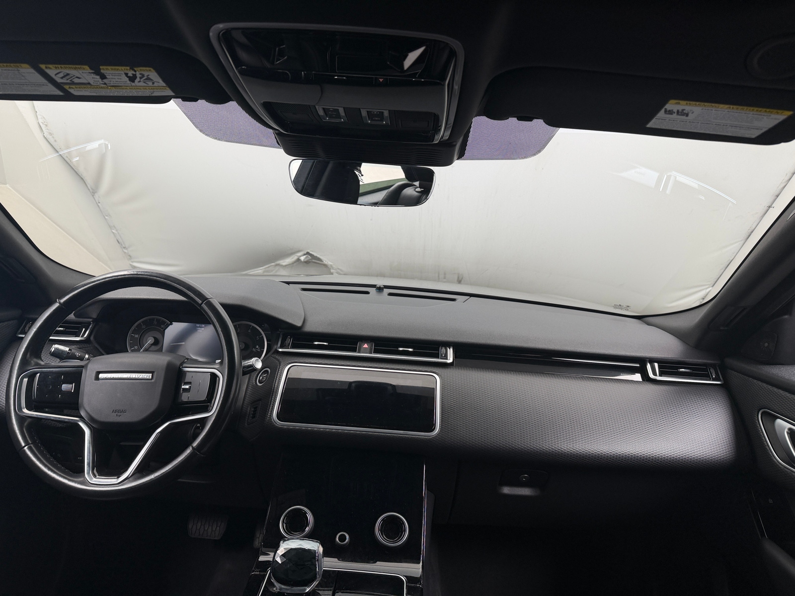 Thumbnail: 2021 Land Rover Range Rover Velar - 3