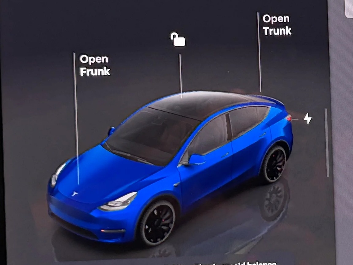 Thumbnail: 2022 Tesla Model Y - 3
