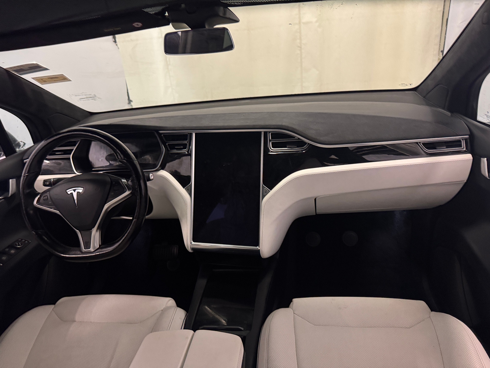 Thumbnail: 2017 Tesla Model X - 2