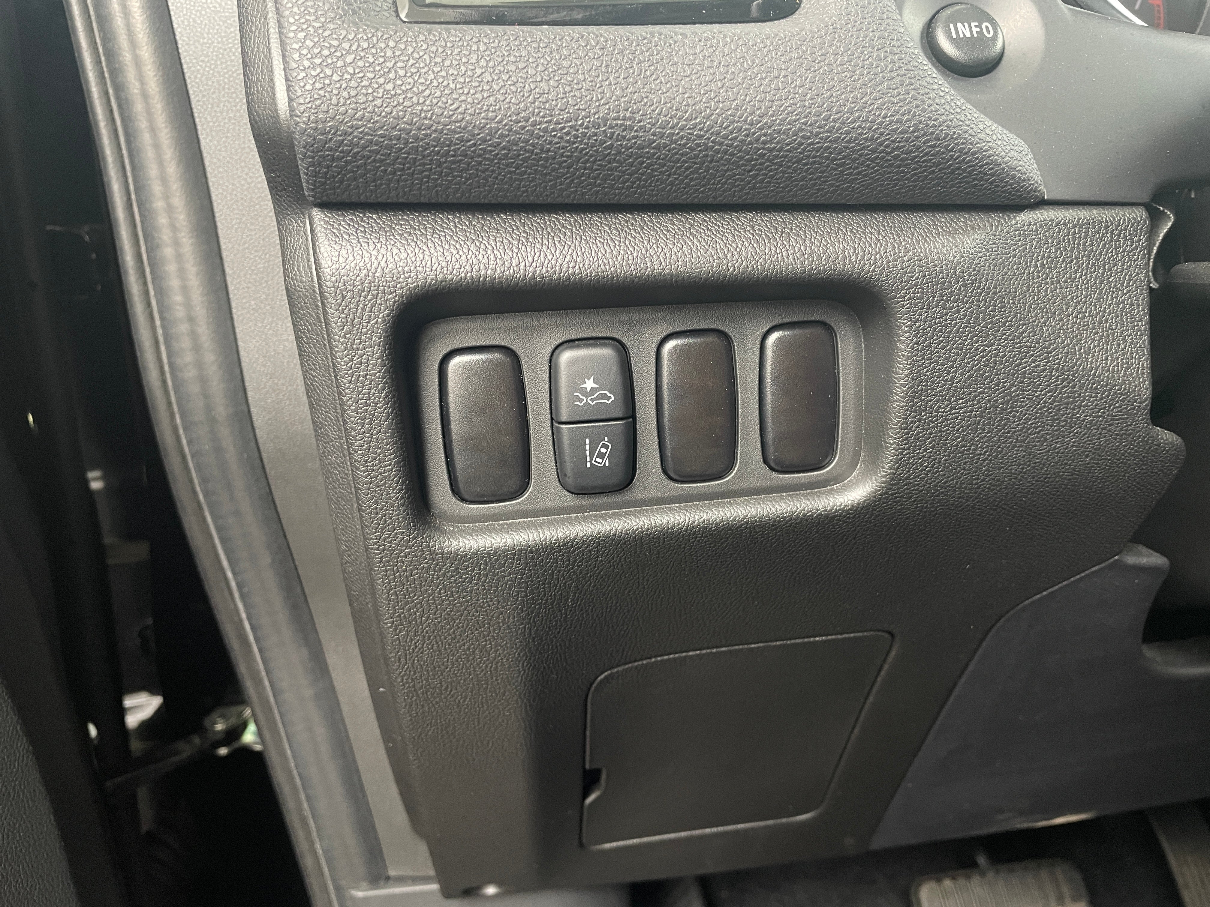 2026 Mitsubishi Outlander Sport SE