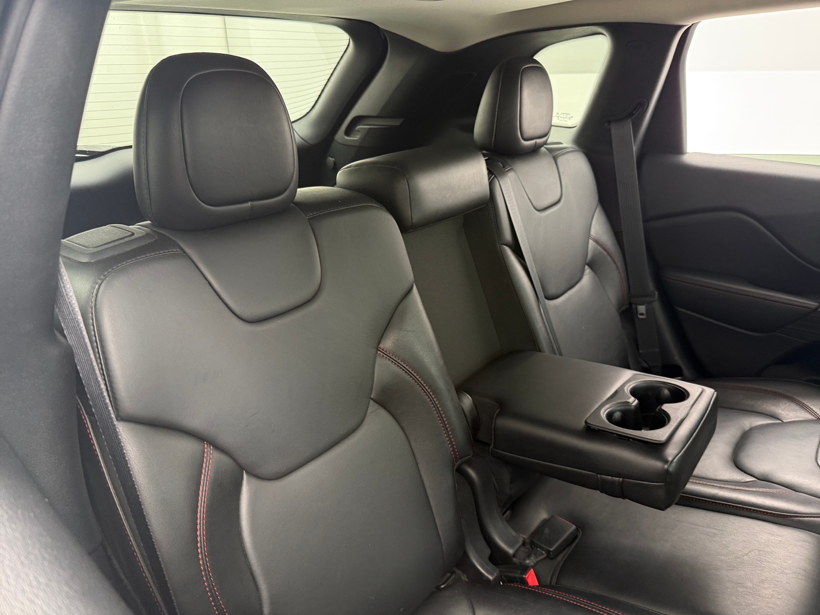 Thumbnail: 2015 Jeep Cherokee - 5