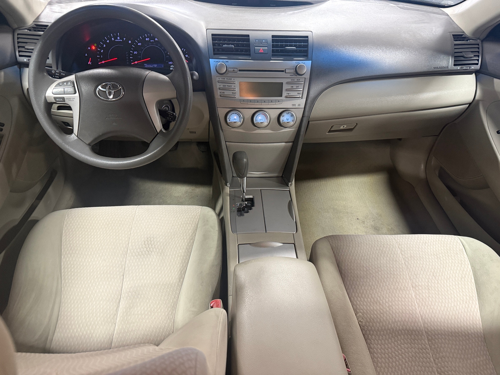 Thumbnail: 2011 Toyota Camry - 3