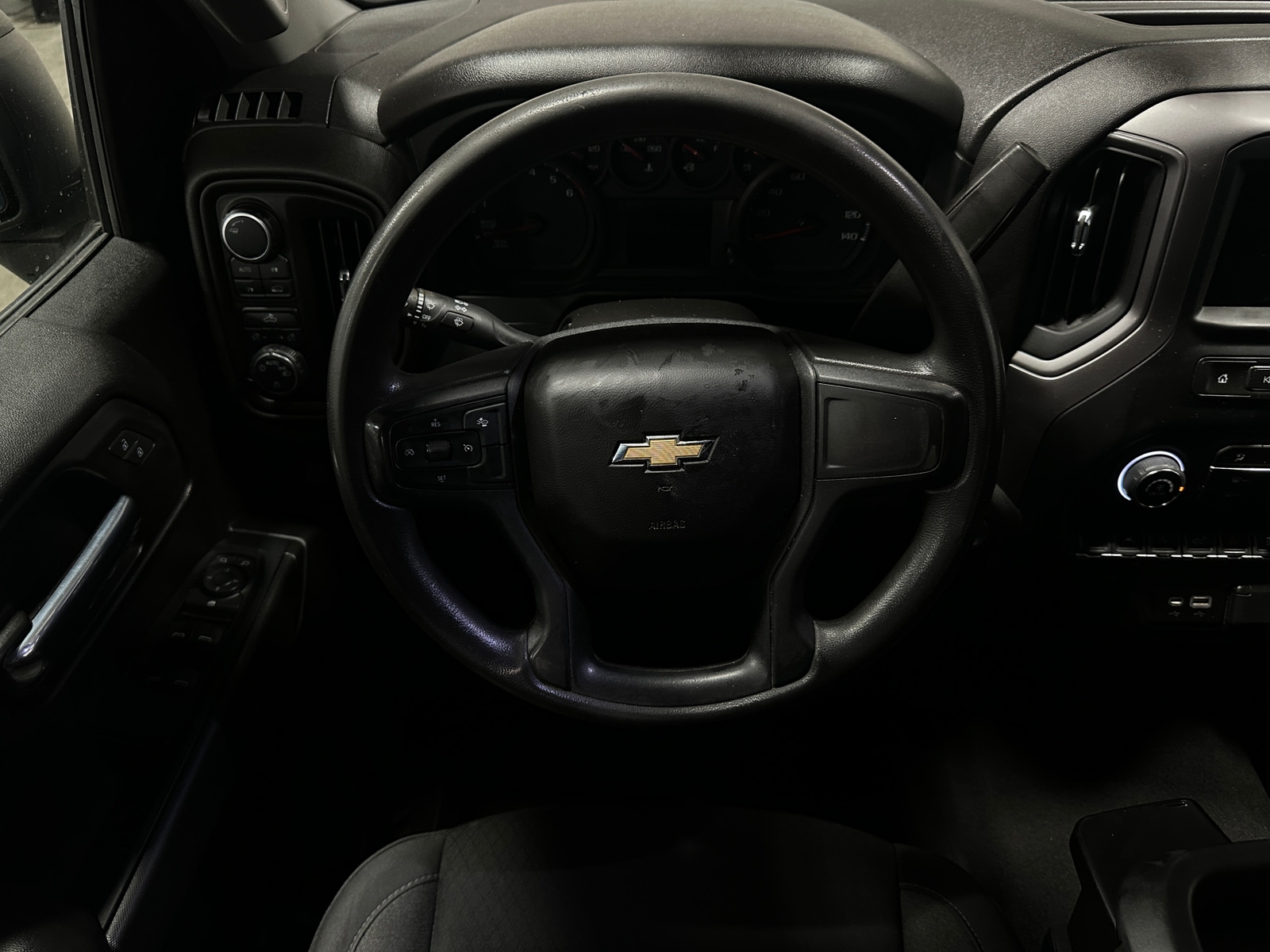 Thumbnail: 2023 Chevrolet Silverado 1500 - 5