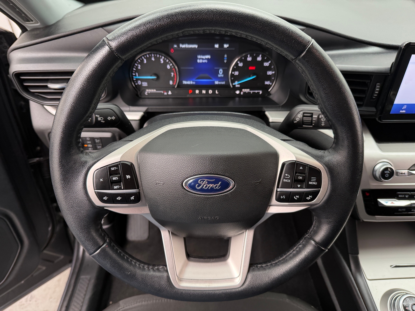 Thumbnail: 2022 Ford Explorer - 5