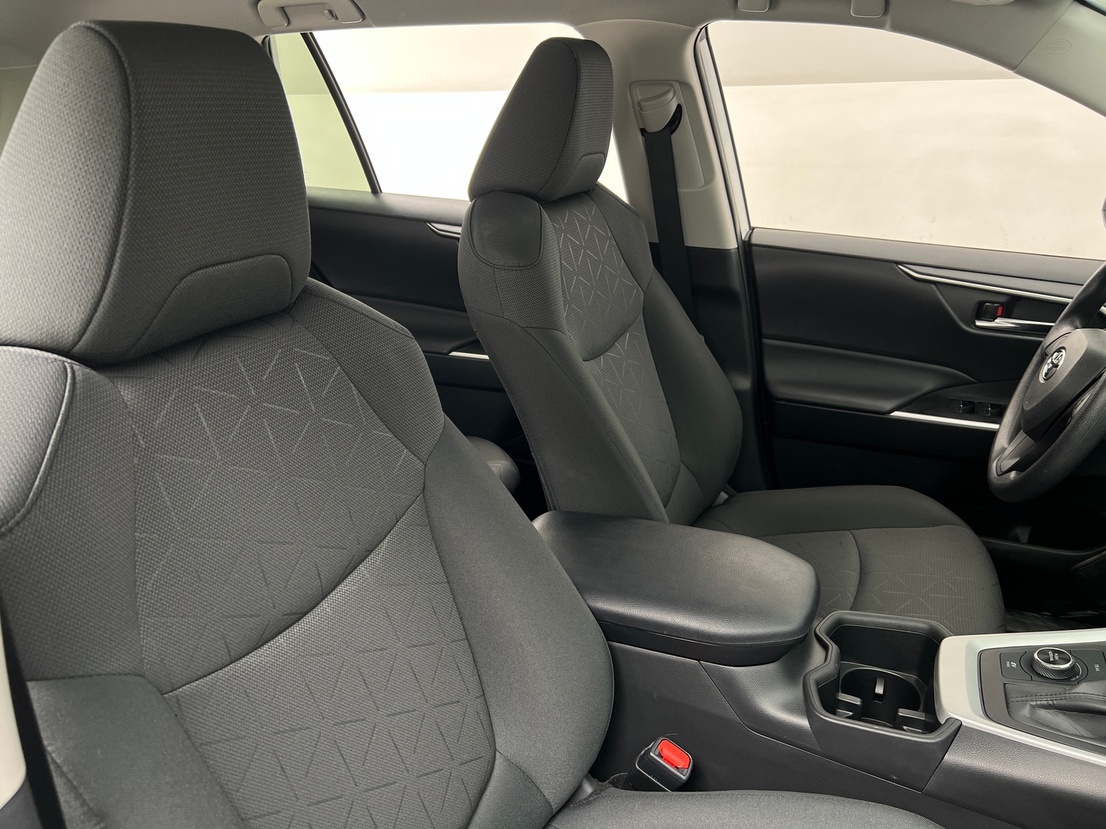 Thumbnail: 2024 Toyota RAV4 - 2