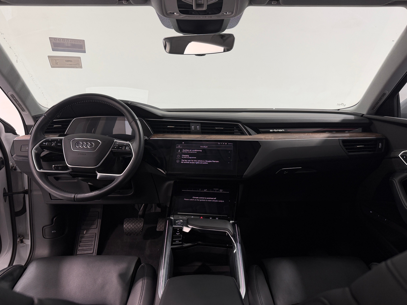 Thumbnail: 2019 Audi e-tron - 3