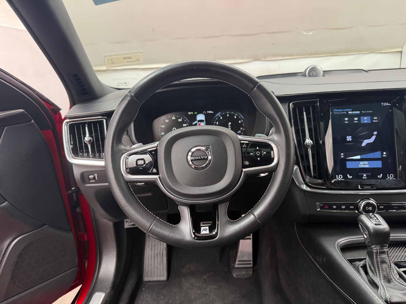 Thumbnail: 2018 Volvo V90 - 4