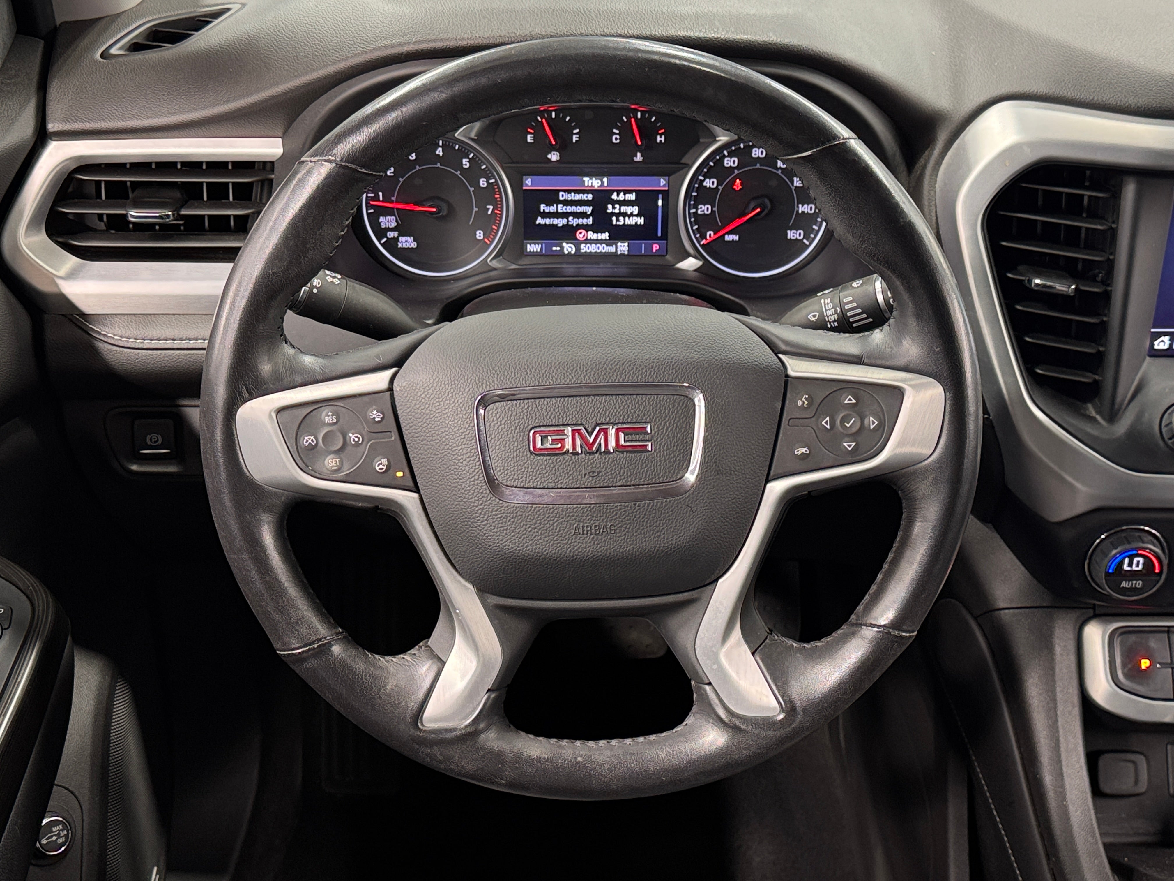 2022 GMC Acadia