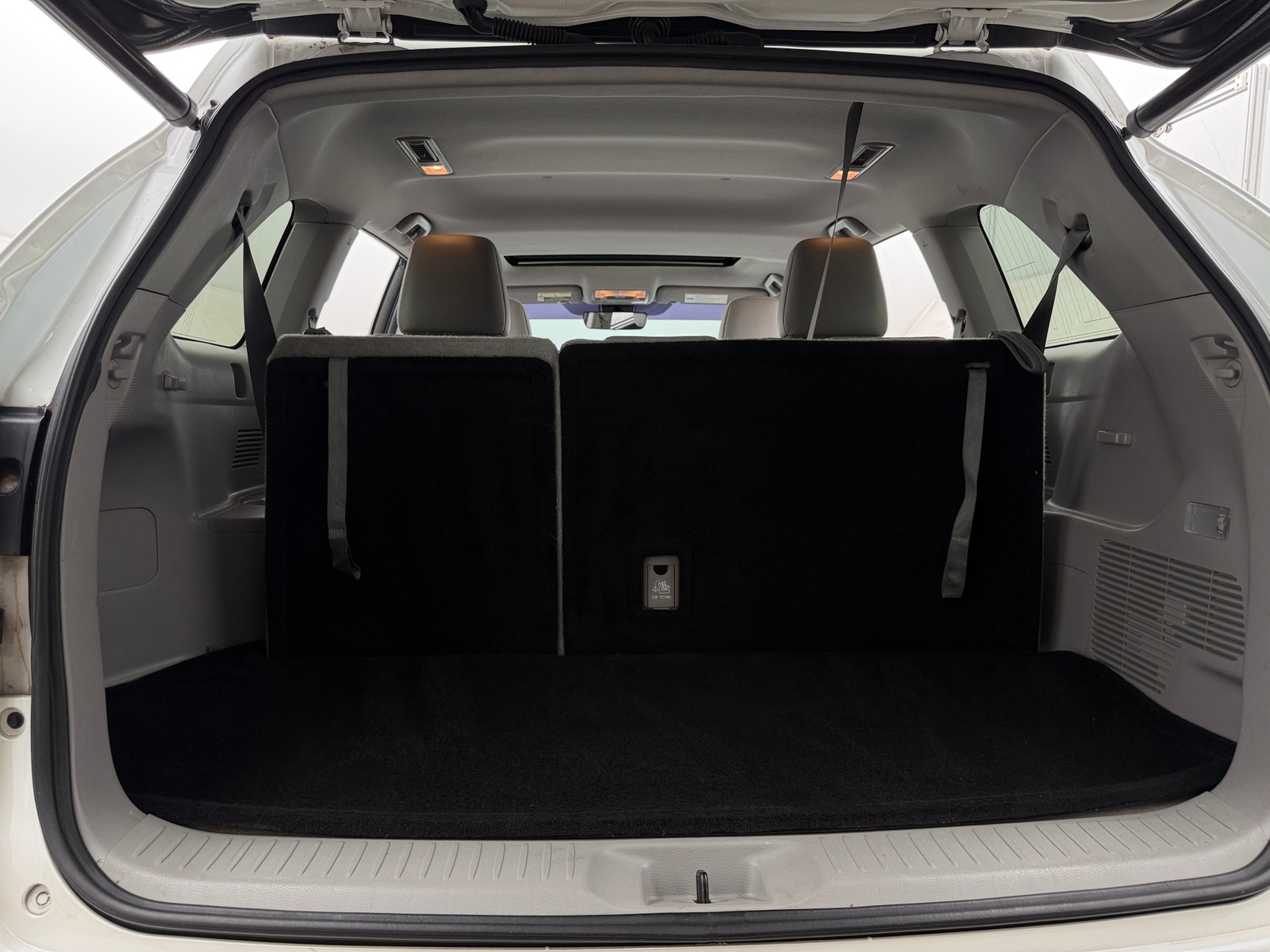 Thumbnail: 2017 Toyota Highlander - 7