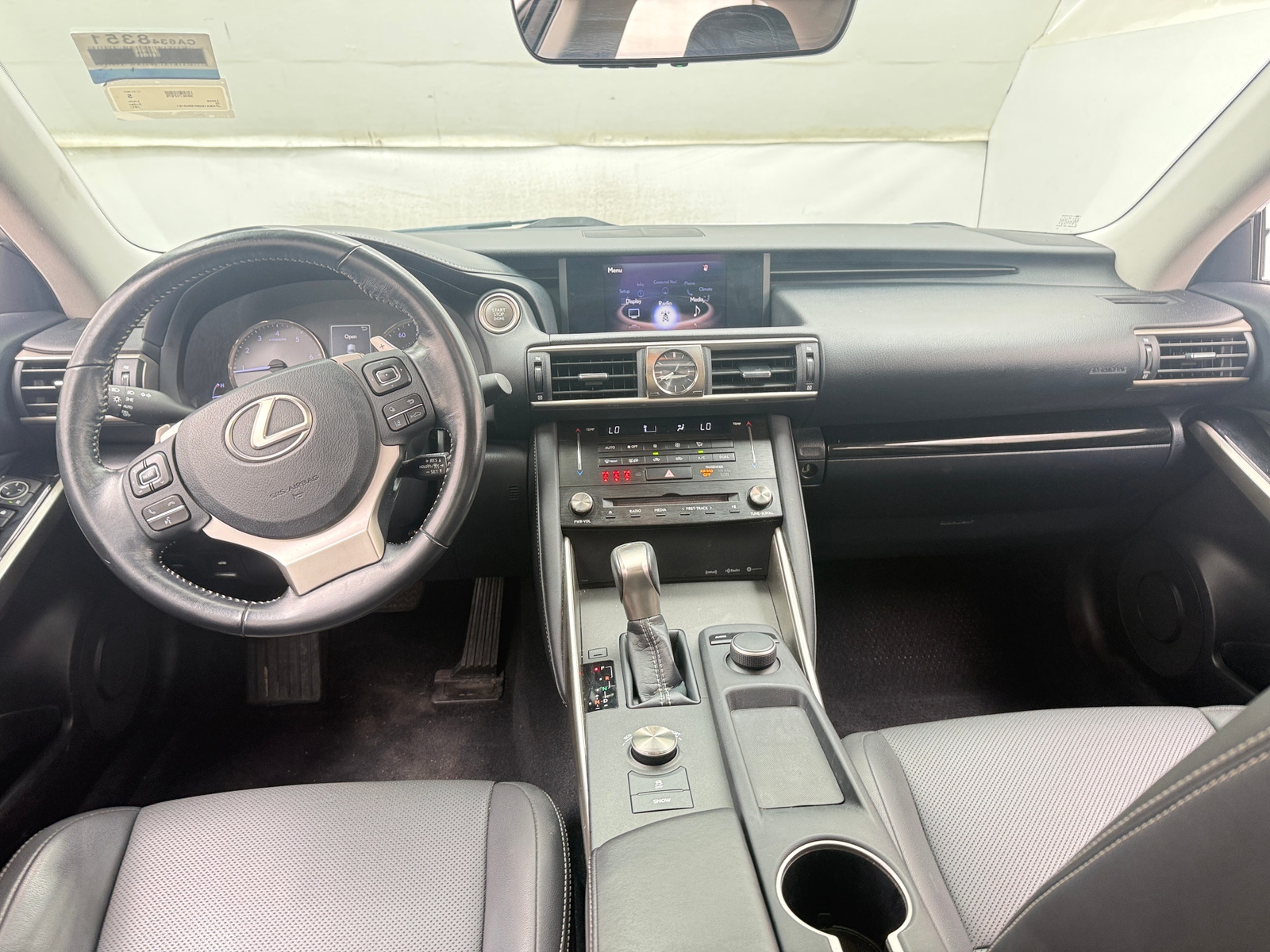 Thumbnail: 2017 Lexus IS - 3