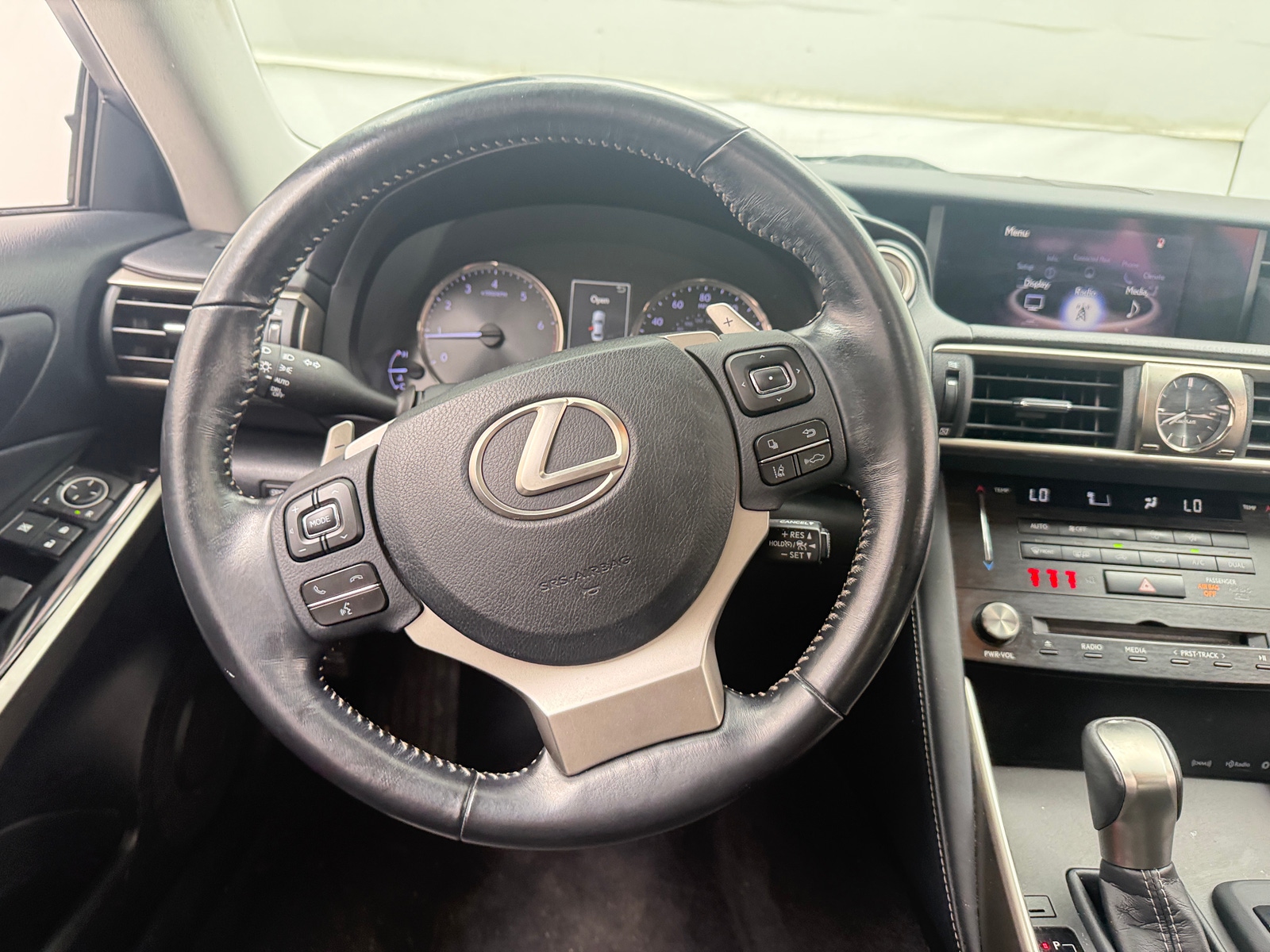 Thumbnail: 2017 Lexus IS - 5