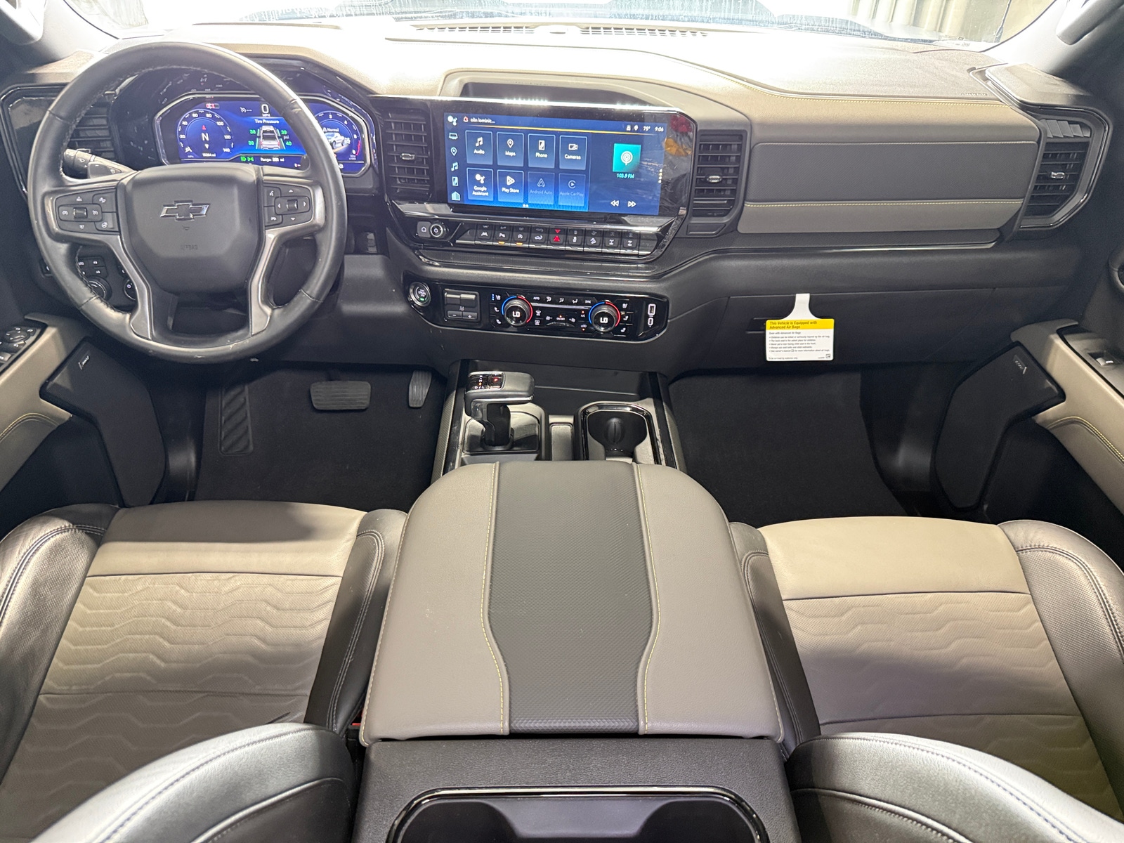 Thumbnail: 2024 Chevrolet Silverado 1500 - 2