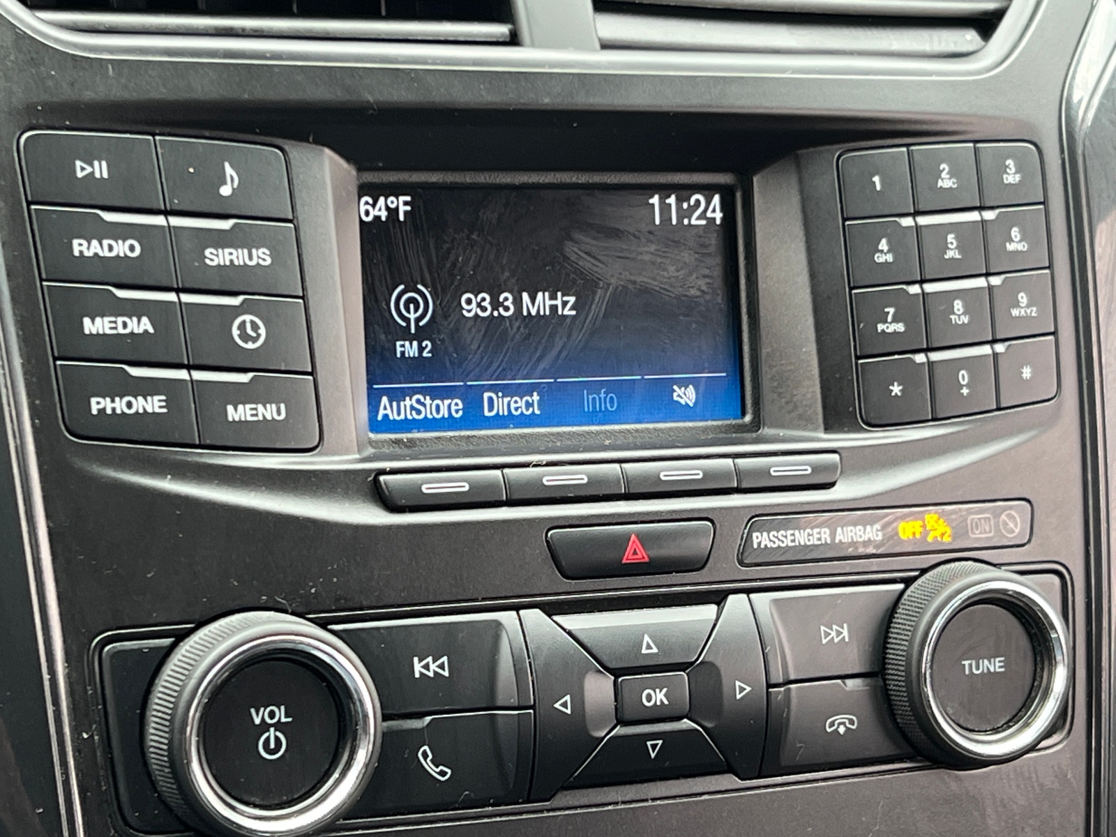 Thumbnail: 2019 Ford Explorer - 4