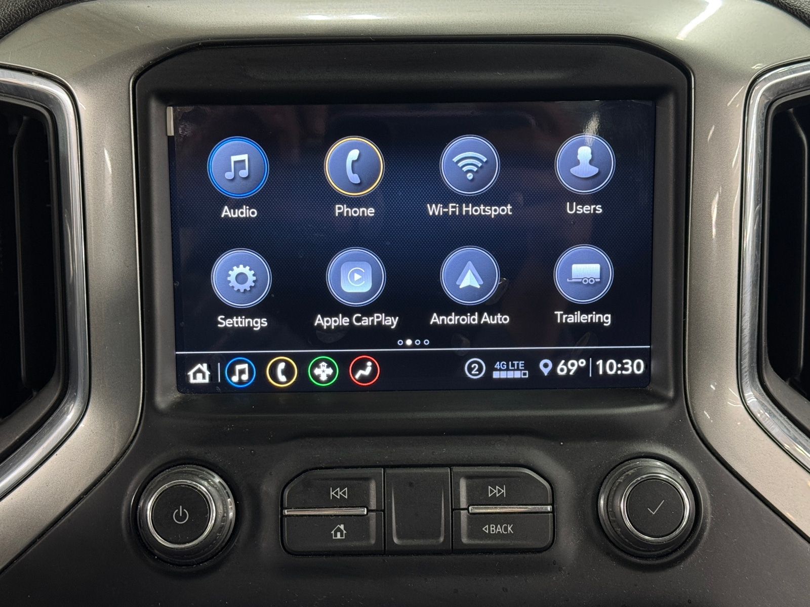 Thumbnail: 2020 Chevrolet Silverado 1500 - 4