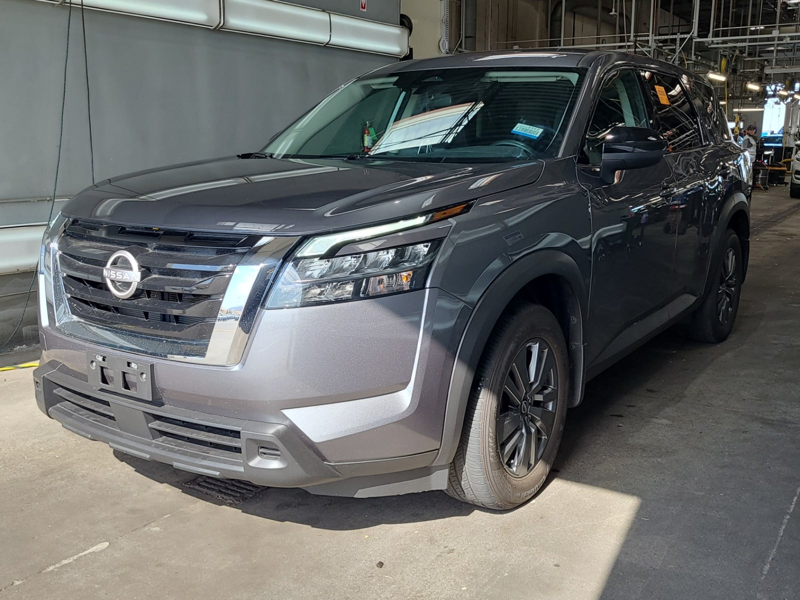 2024 Nissan Pathfinder S