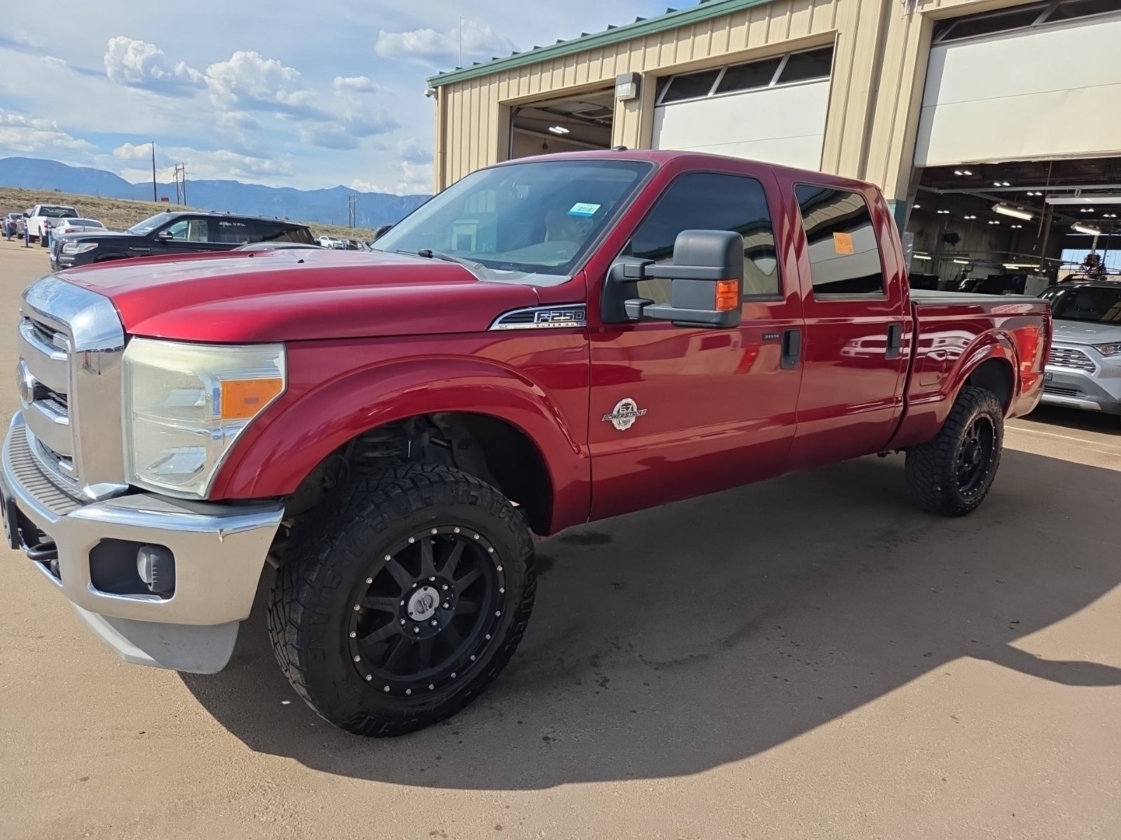 2013 Ford F-250 4WD Crew Cab 156" XLT
