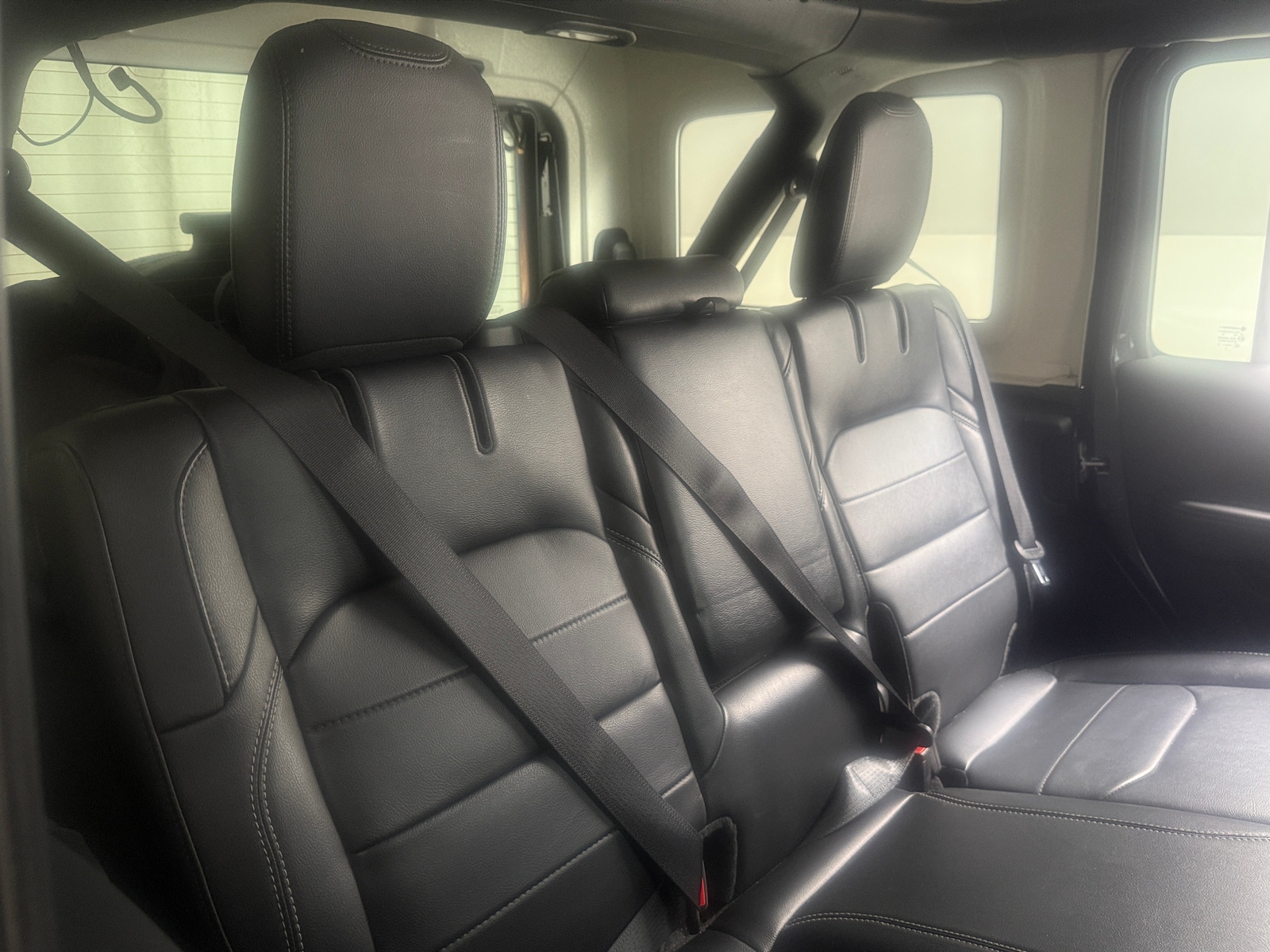 Thumbnail: 2022 Jeep Wrangler - 5