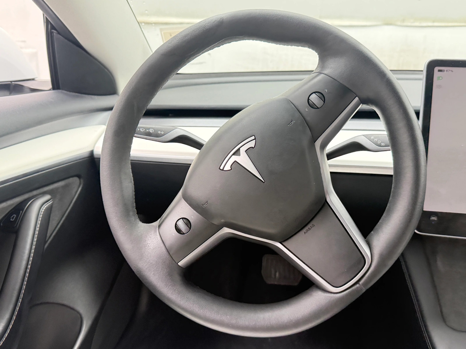 Thumbnail: 2023 Tesla Model 3 - 4