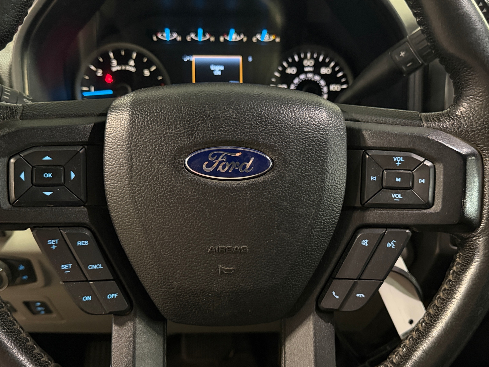 Thumbnail: 2016 Ford Econoline - 5