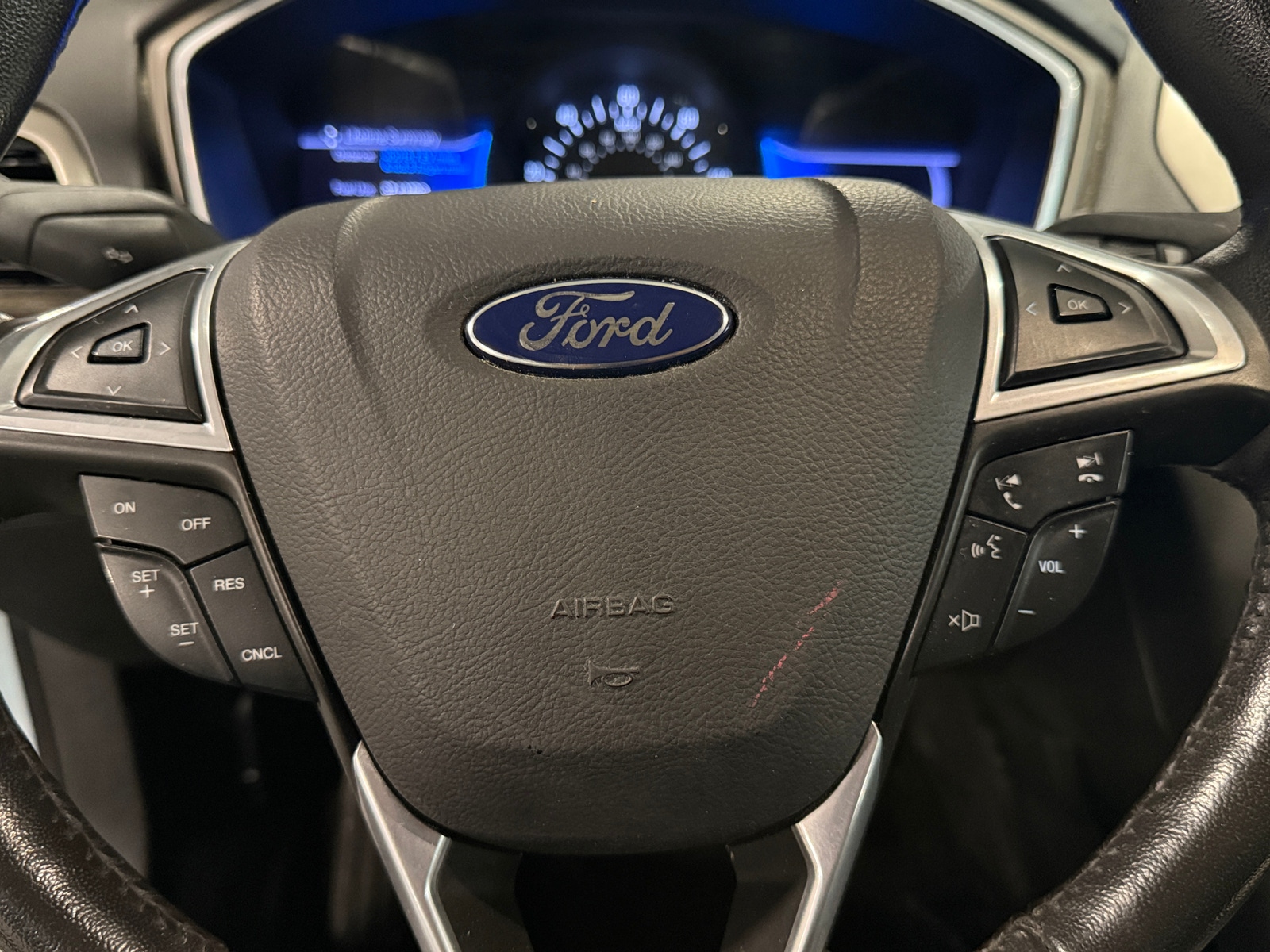 Thumbnail: 2013 Ford Fusion - 4