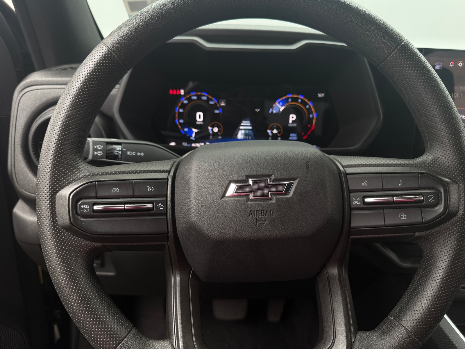 Thumbnail: 2025 Chevrolet Colorado - 5