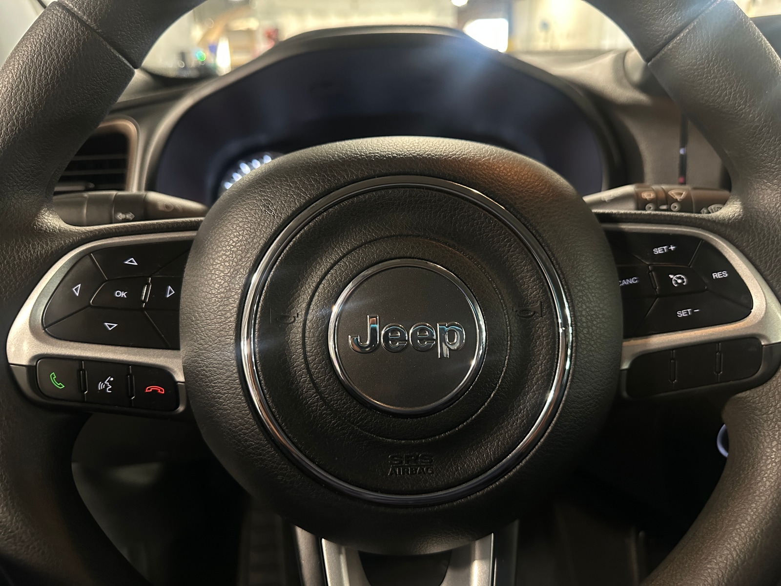 Thumbnail: 2023 Jeep Renegade - 5