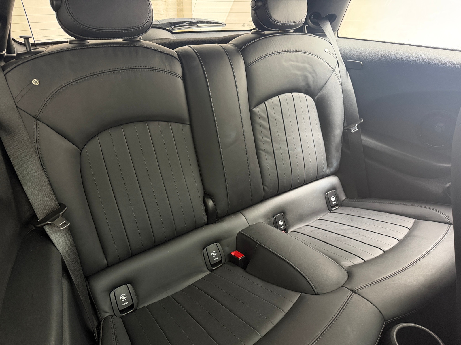 Thumbnail: 2021 MINI Cooper Hardtop - 4