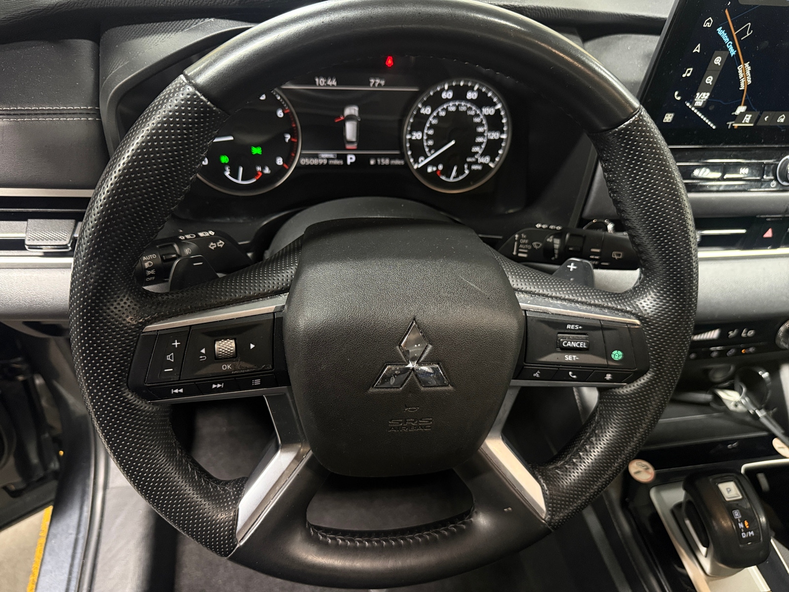 Thumbnail: 2025 Mitsubishi Outlander - 5