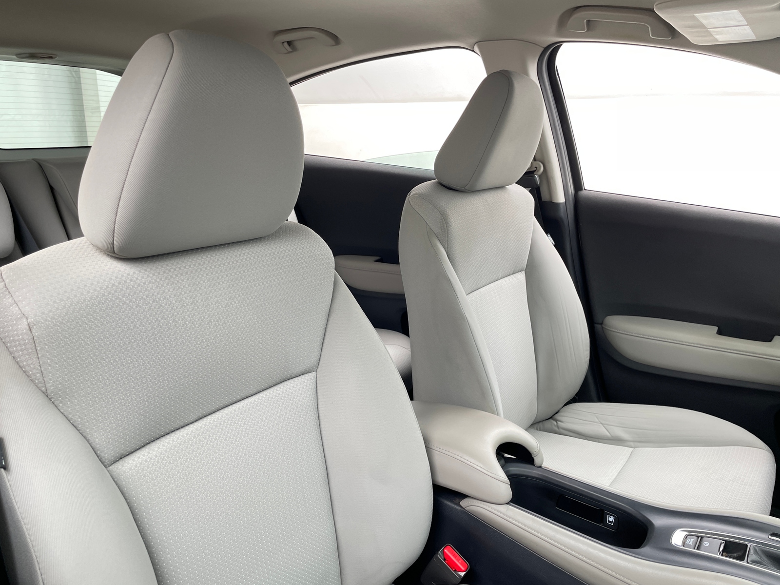 Thumbnail: 2021 Honda HR-V - 2