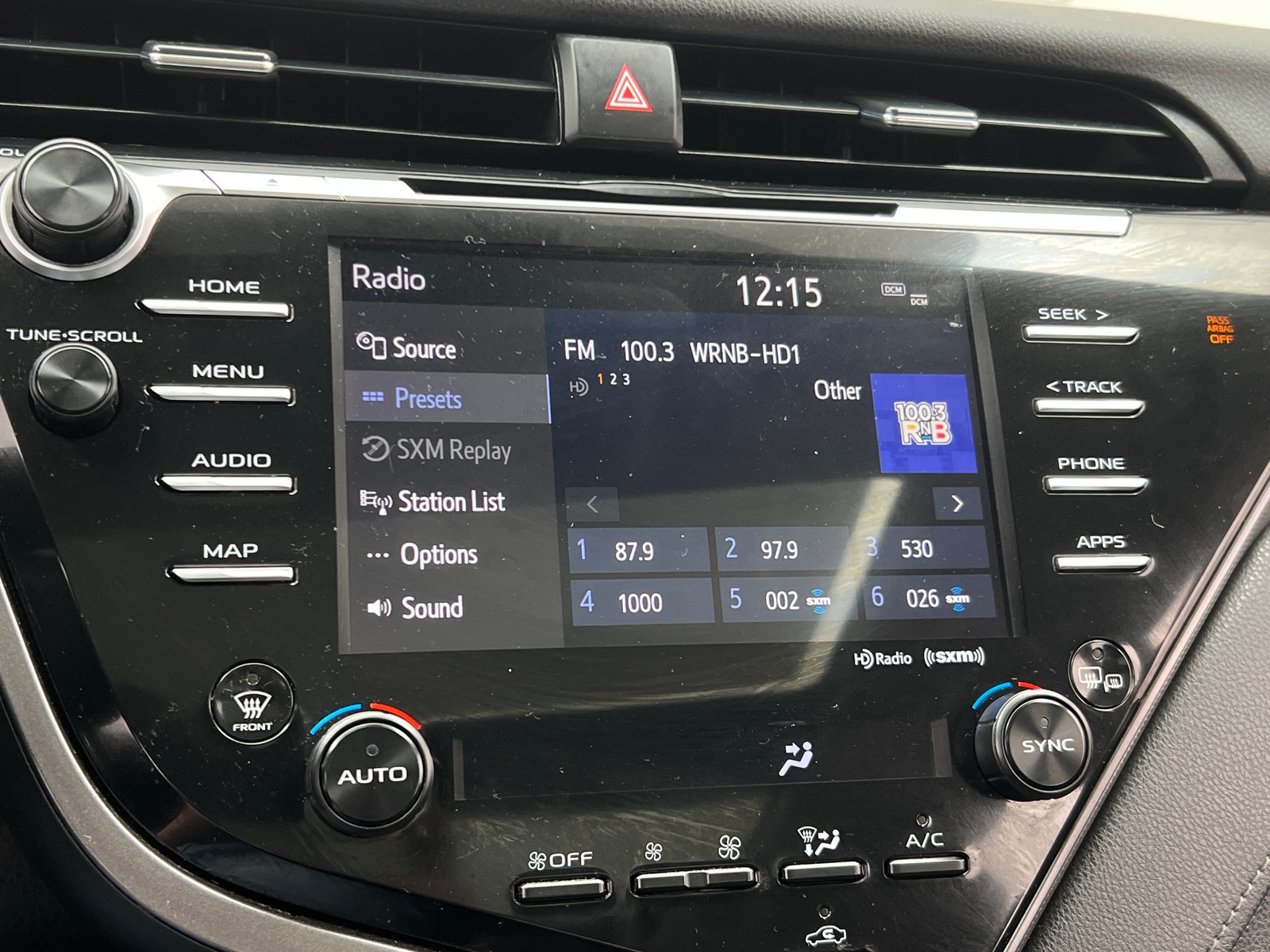 Thumbnail: 2020 Toyota Camry - 4