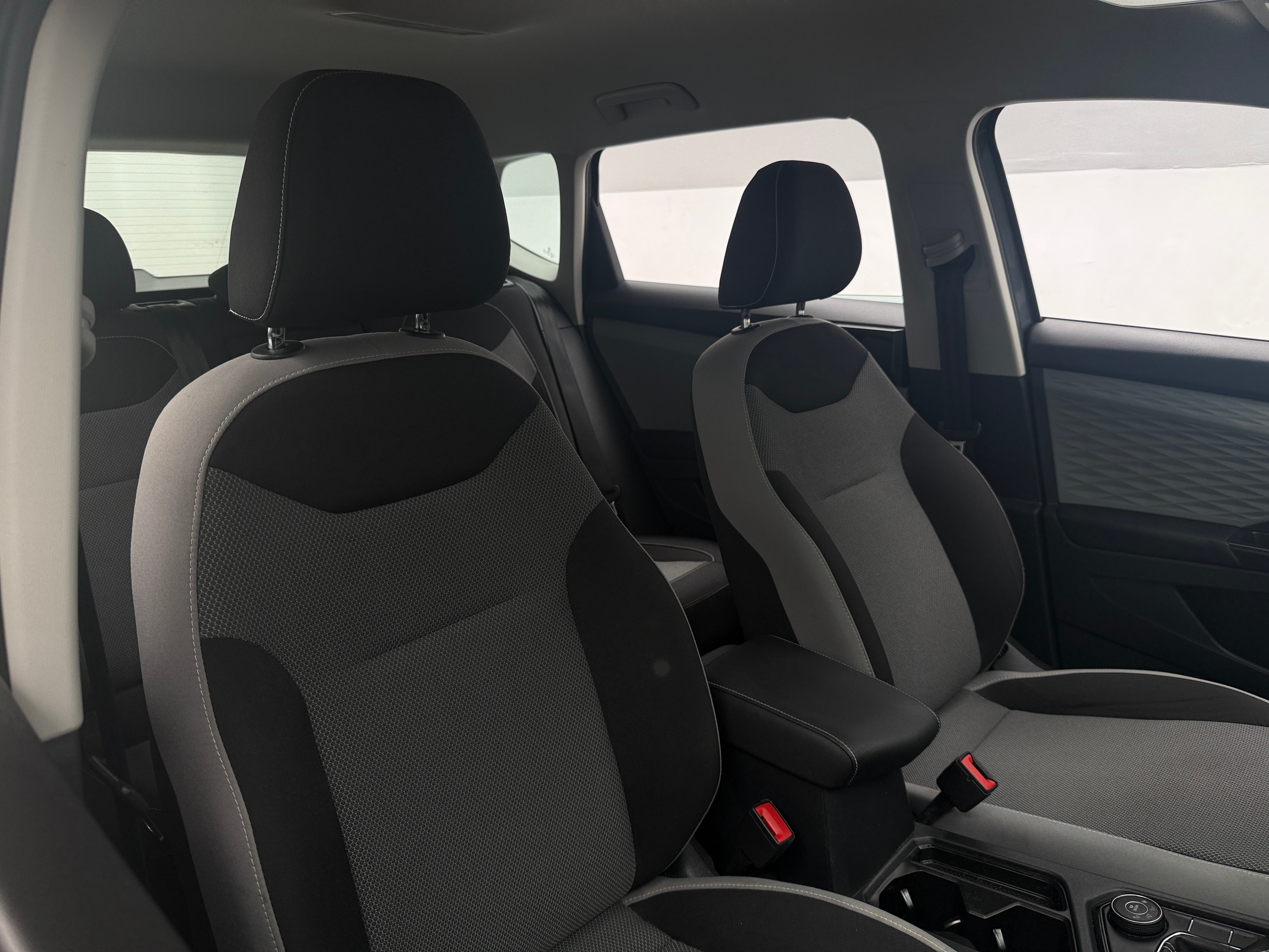 2023 Volkswagen Taos