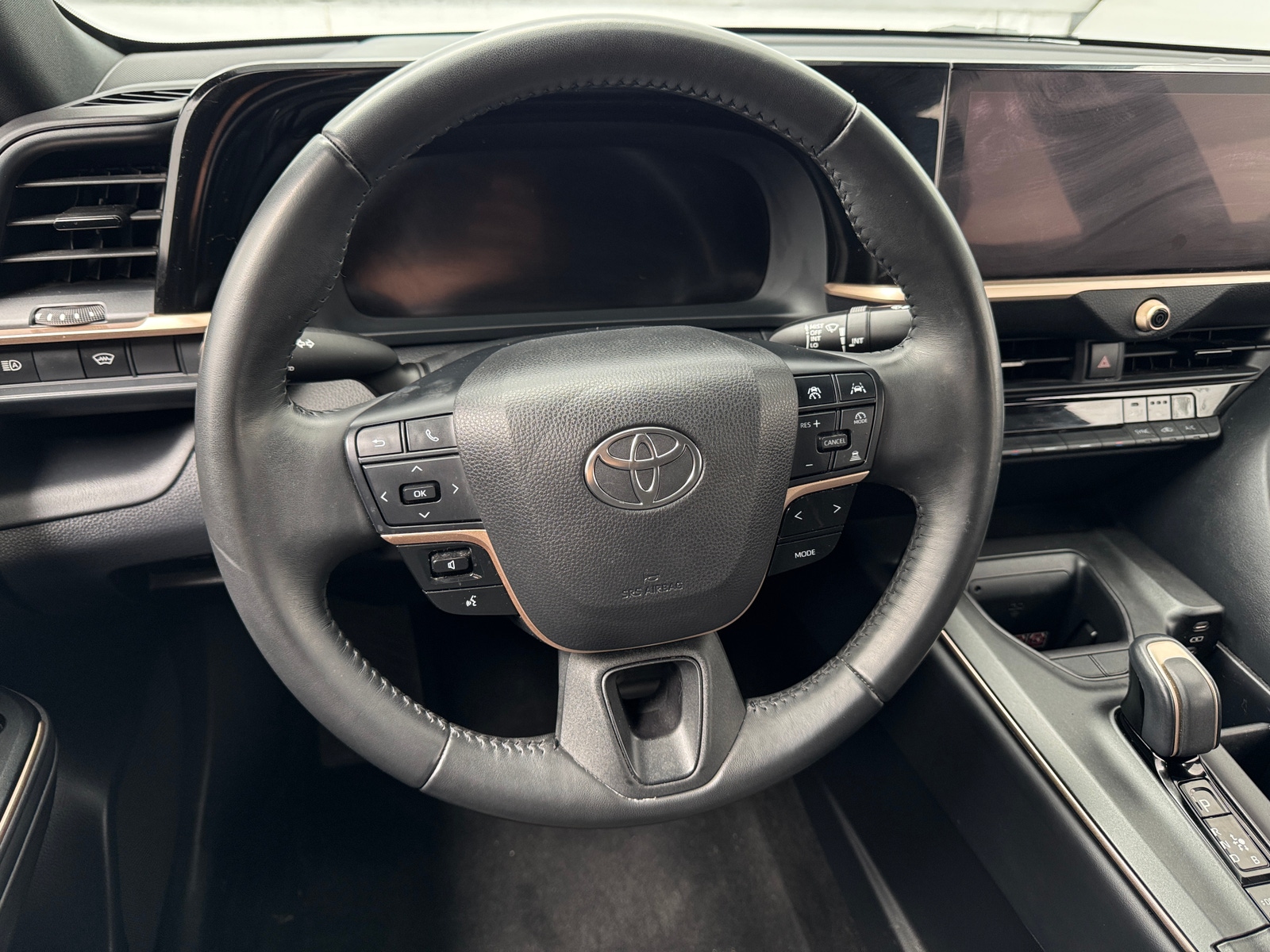 Thumbnail: 2023 Toyota Crown - 4